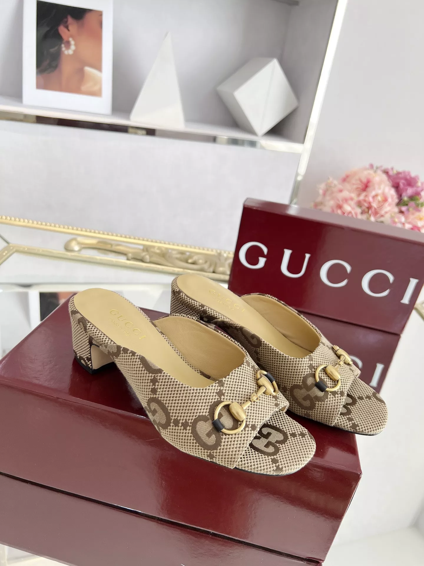 Gucci Slippers For Women Compact 2227