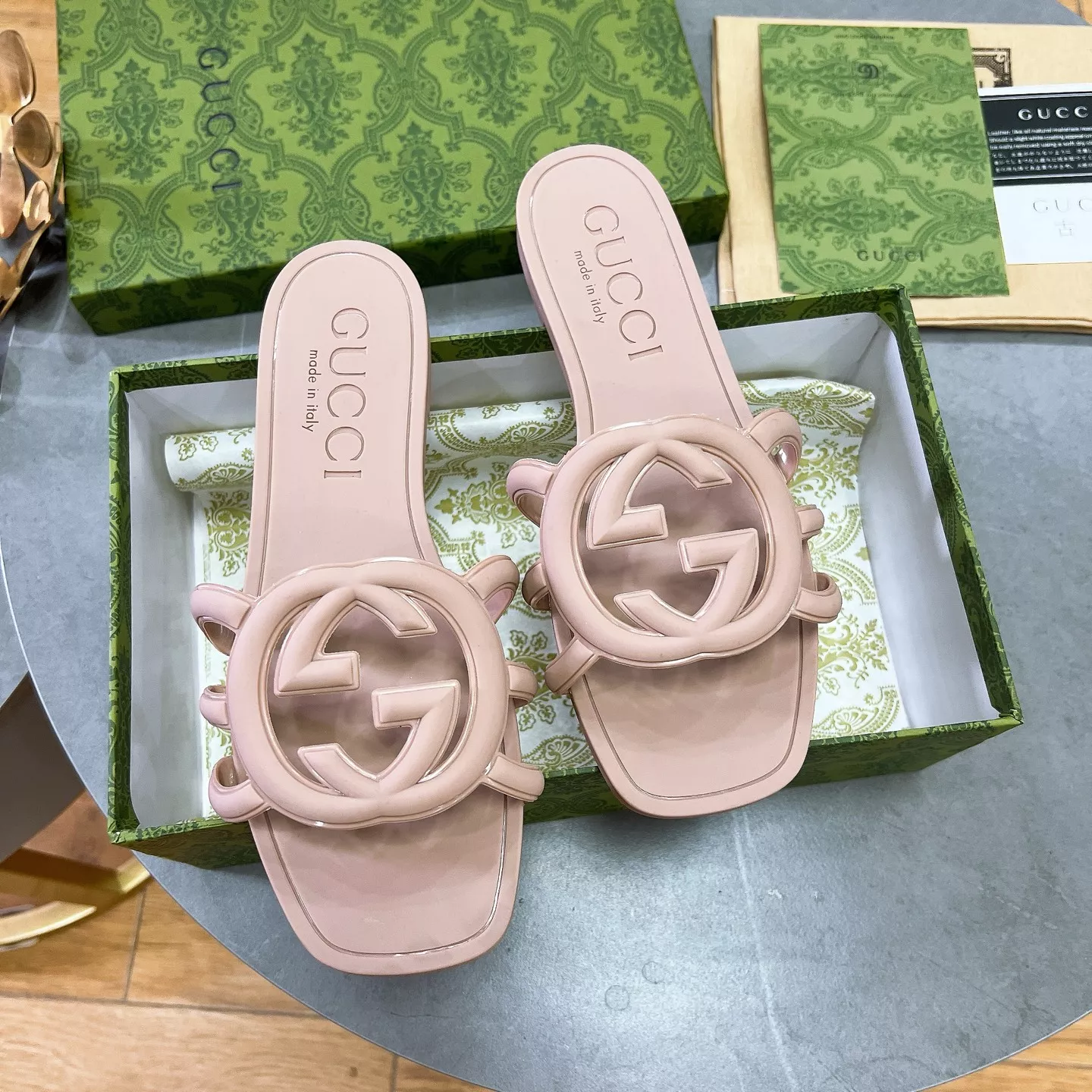 Gucci Slippers For Women DailyWear 9515