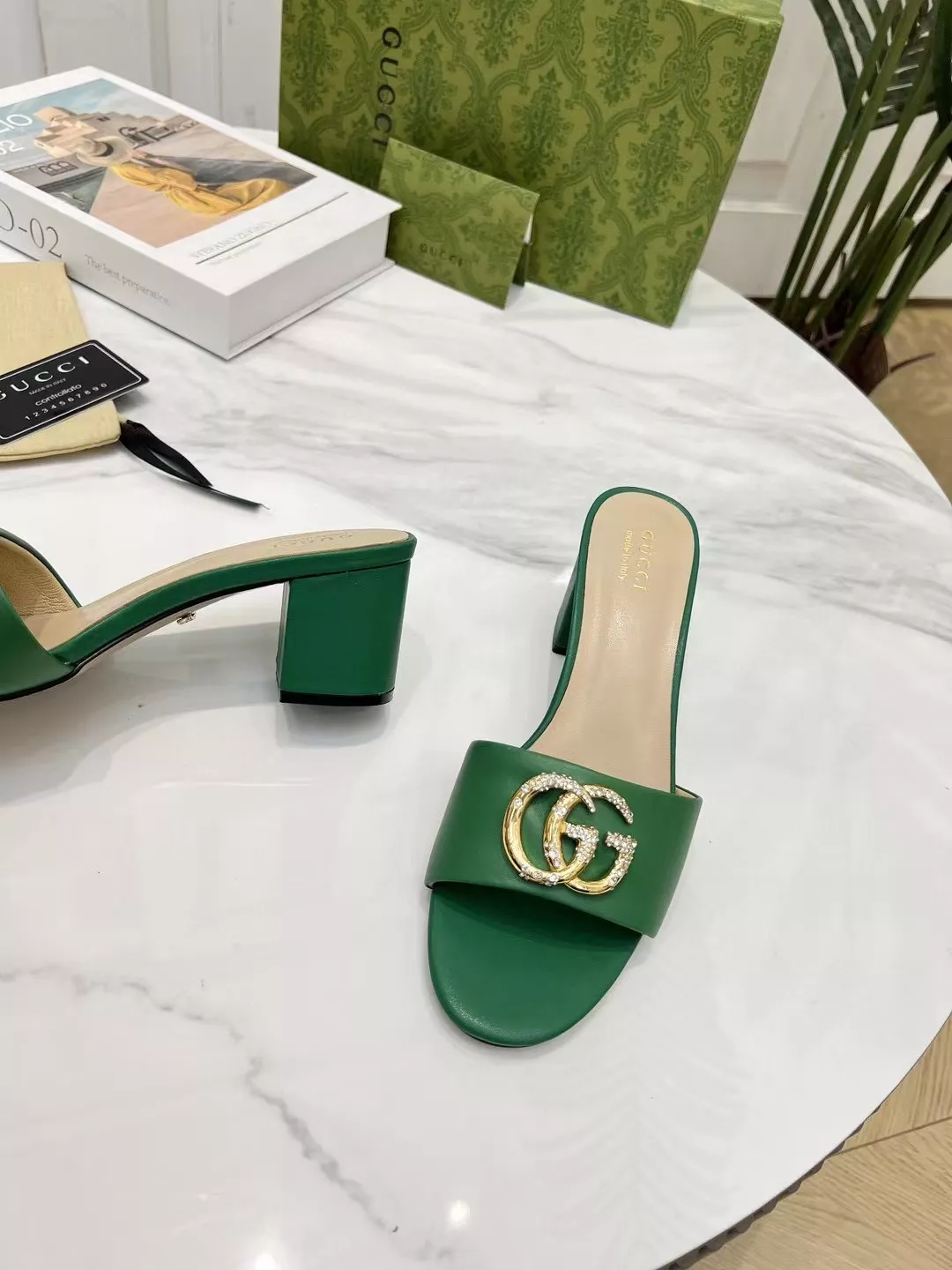 Gucci Slippers For Women DailyWear 9682