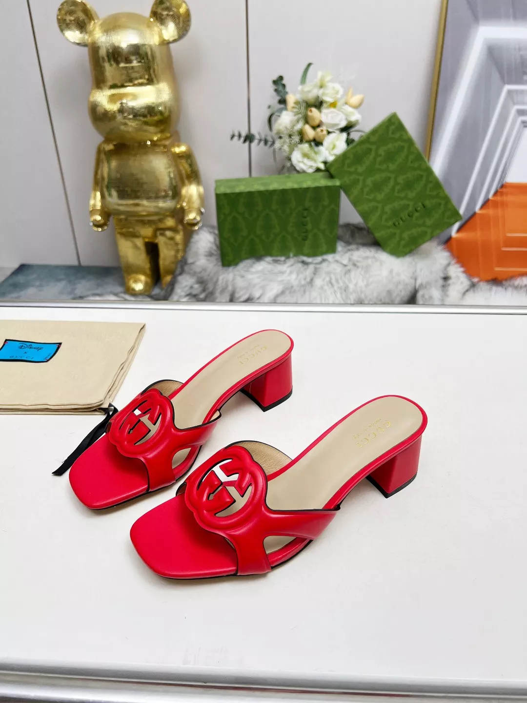 Gucci Slippers For Women Durable 9804