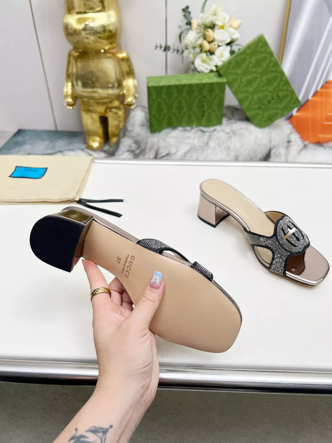 Gucci Slippers For Women EasyMatch 6658