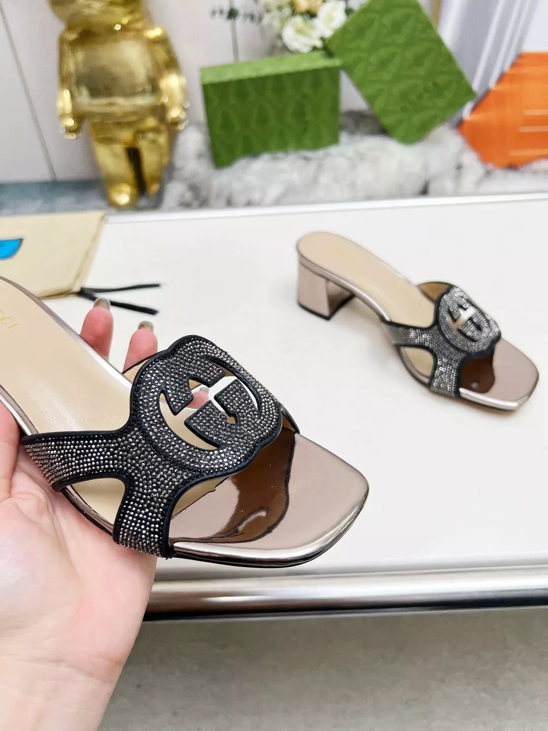 Gucci Slippers For Women EasyMatch 6658