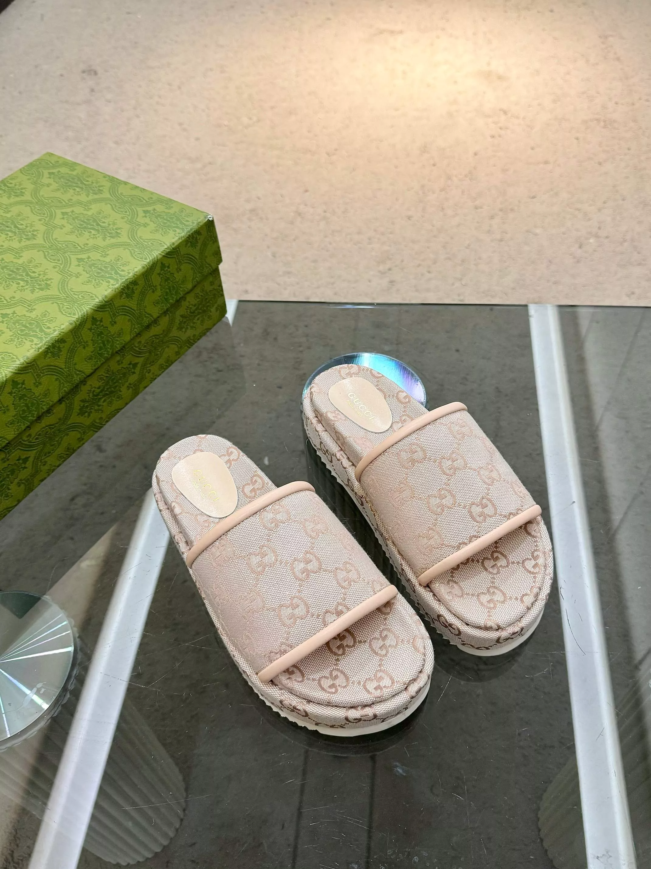 Gucci Slippers For Women Efficient 2837