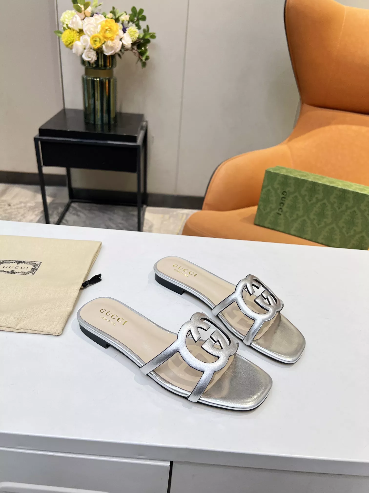 Gucci Slippers For Women Elegant 4493