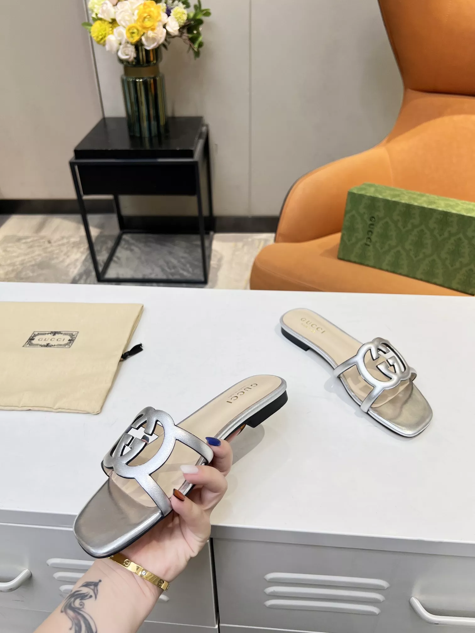Gucci Slippers For Women Elegant 4493