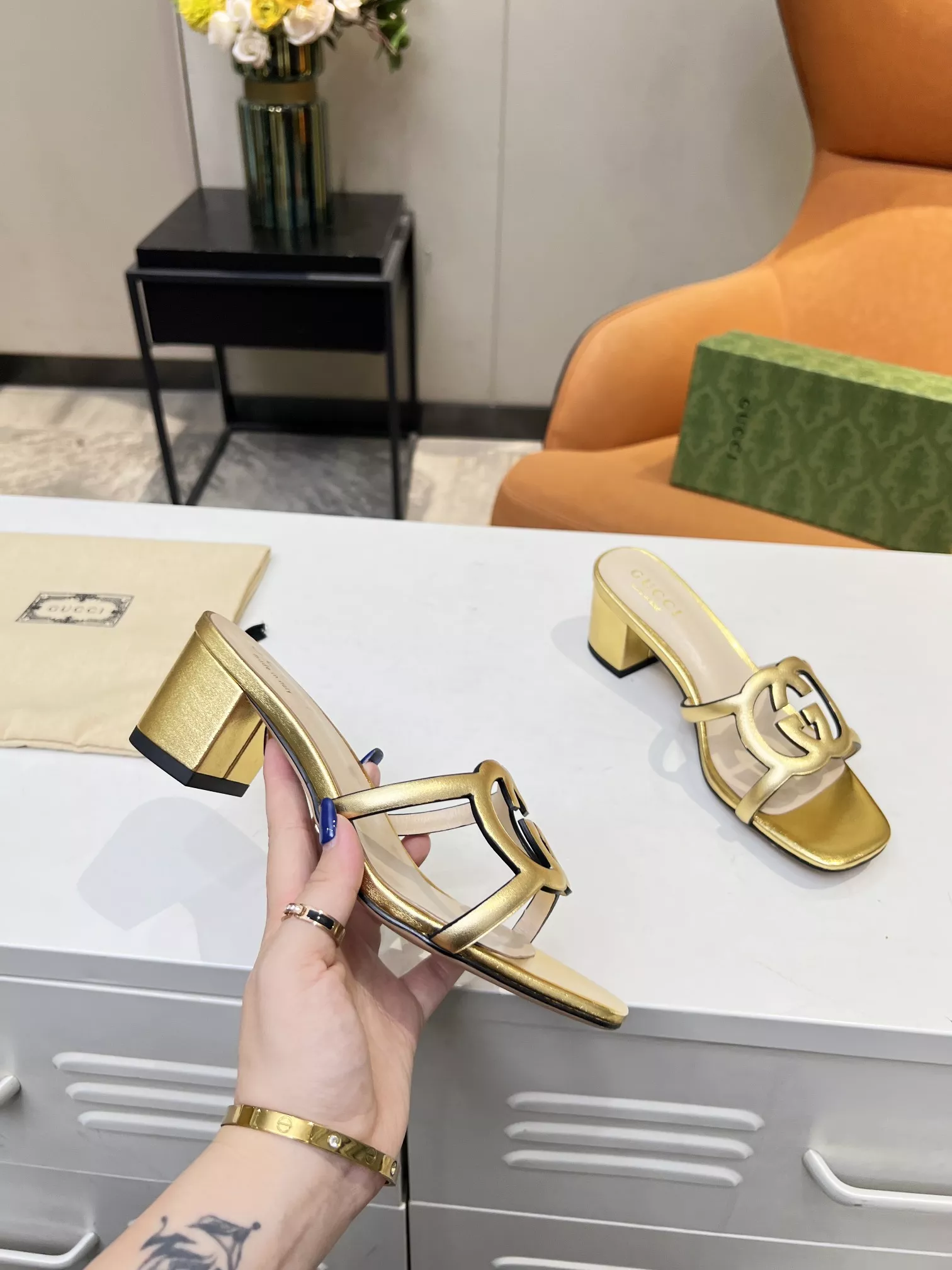 Gucci Slippers For Women Elegant 5784