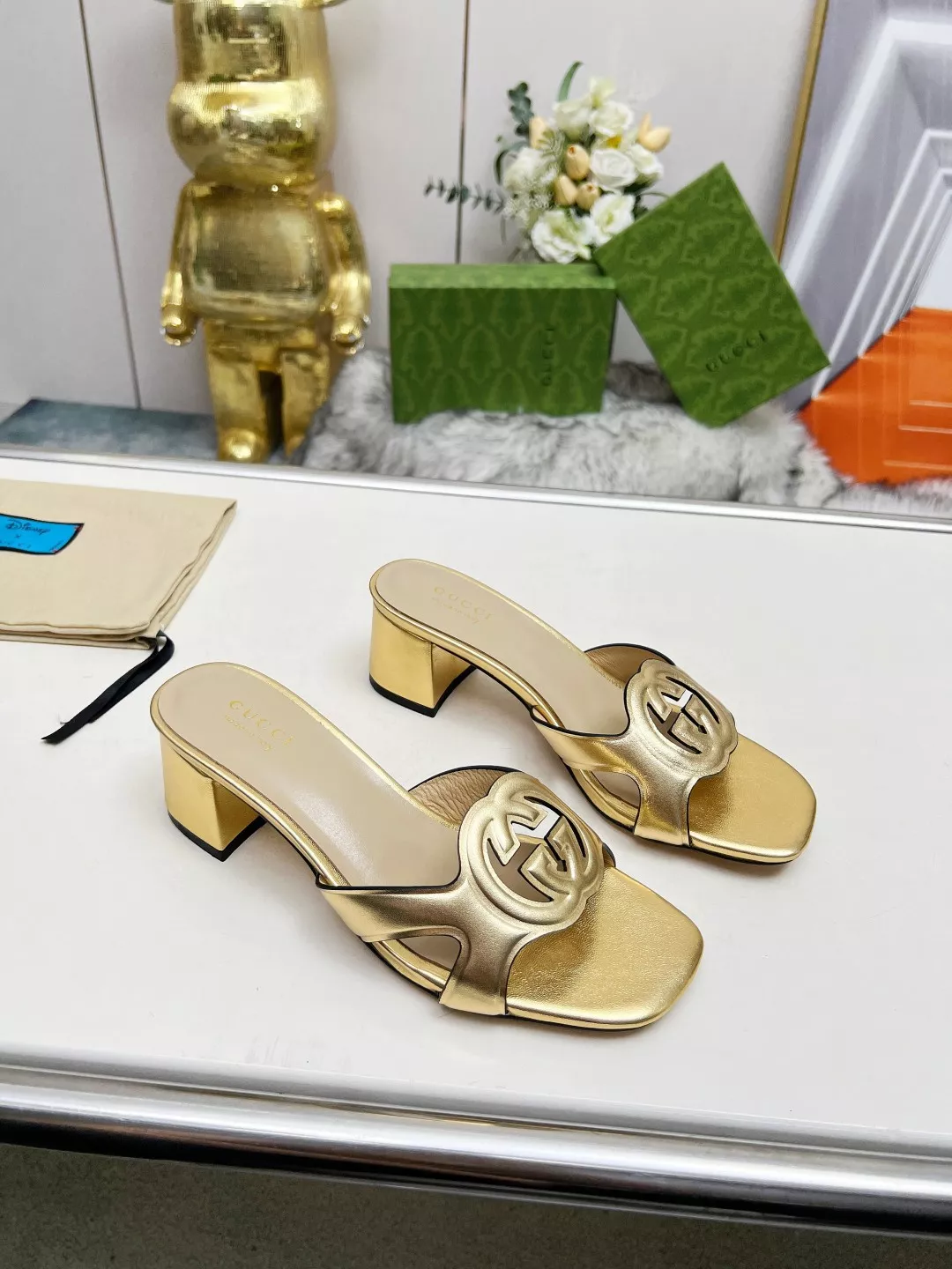 Gucci Slippers For Women Fashionable 3547