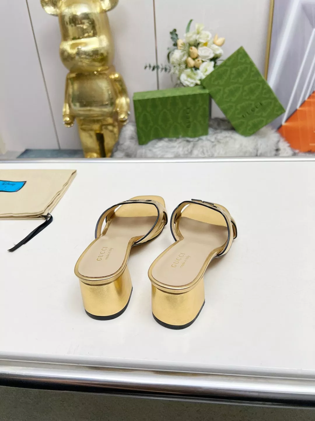 Gucci Slippers For Women Fashionable 3547