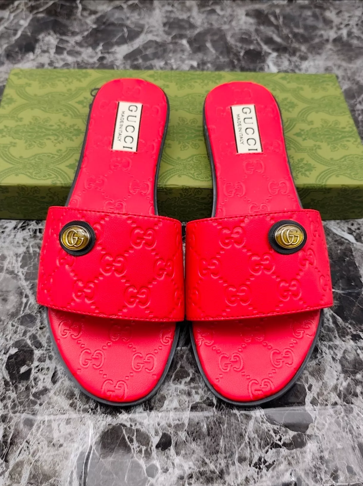 Gucci Slippers For Women Functional 6124
