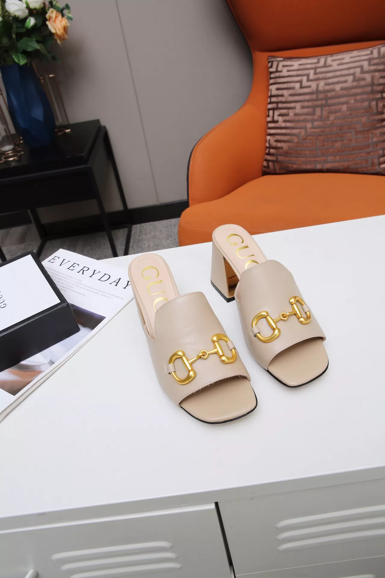 Gucci Slippers For Women GoodFit 8240