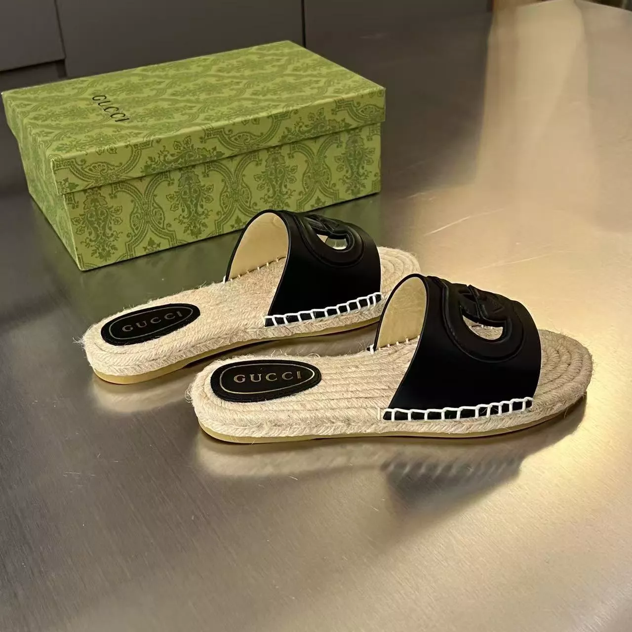Gucci Slippers For Women Lightweight 8156
