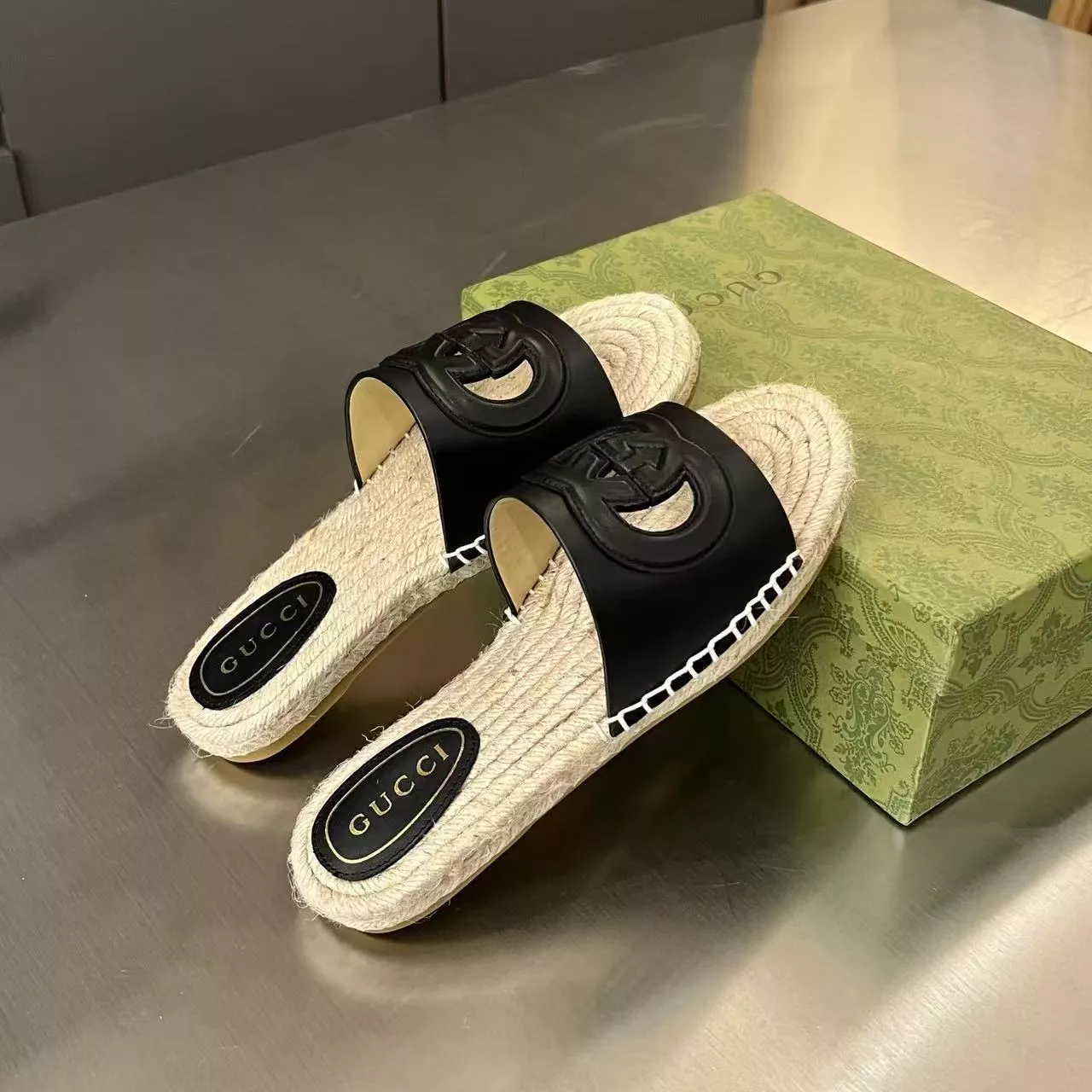Gucci Slippers For Women Lightweight 8156