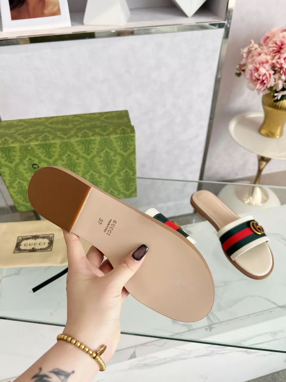 Gucci Slippers For Women ModernLook 3261