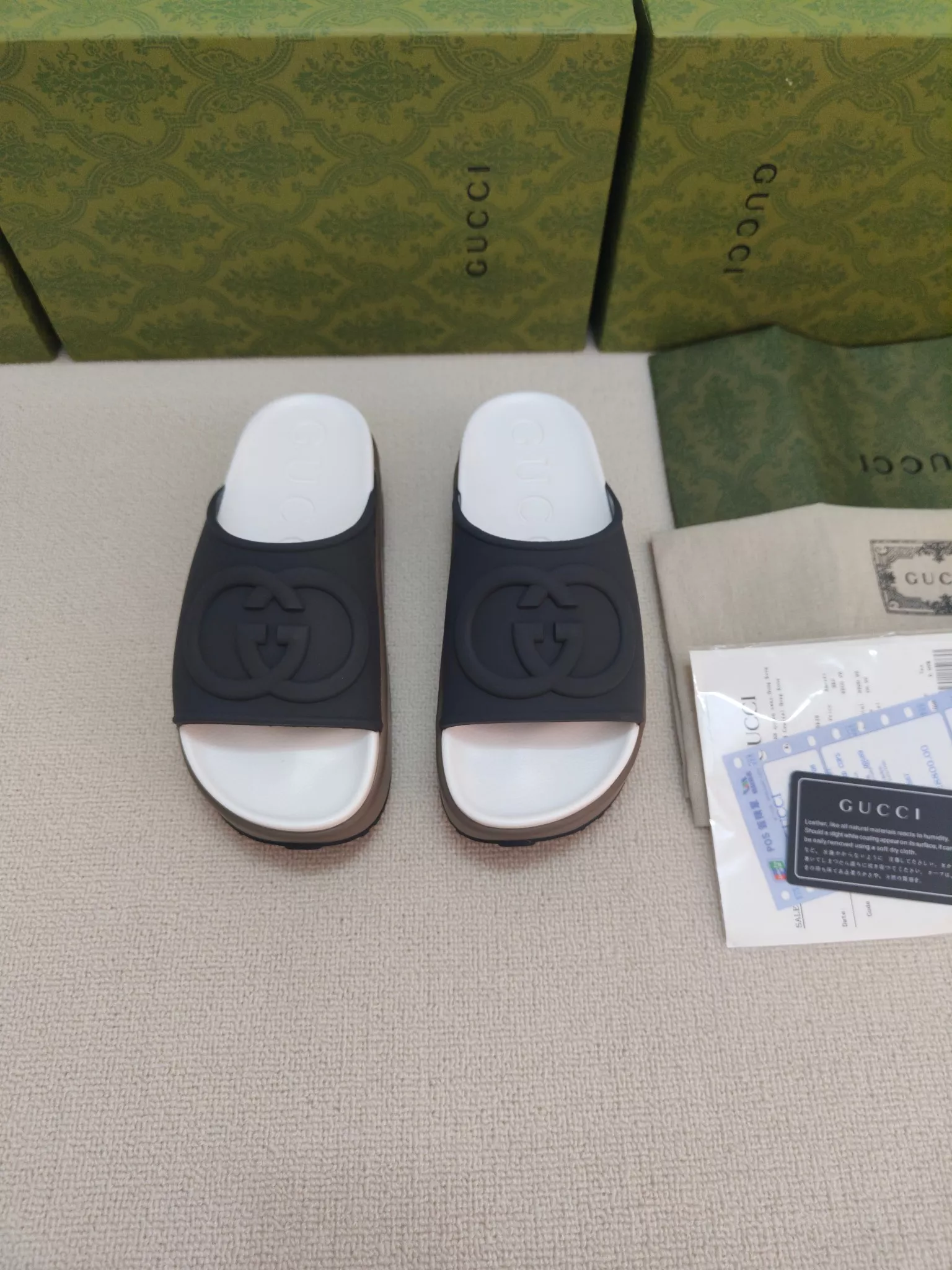 Gucci Slippers For Women ModernLook 677