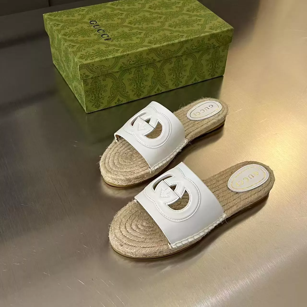 Gucci Slippers For Women NewStyle 8788