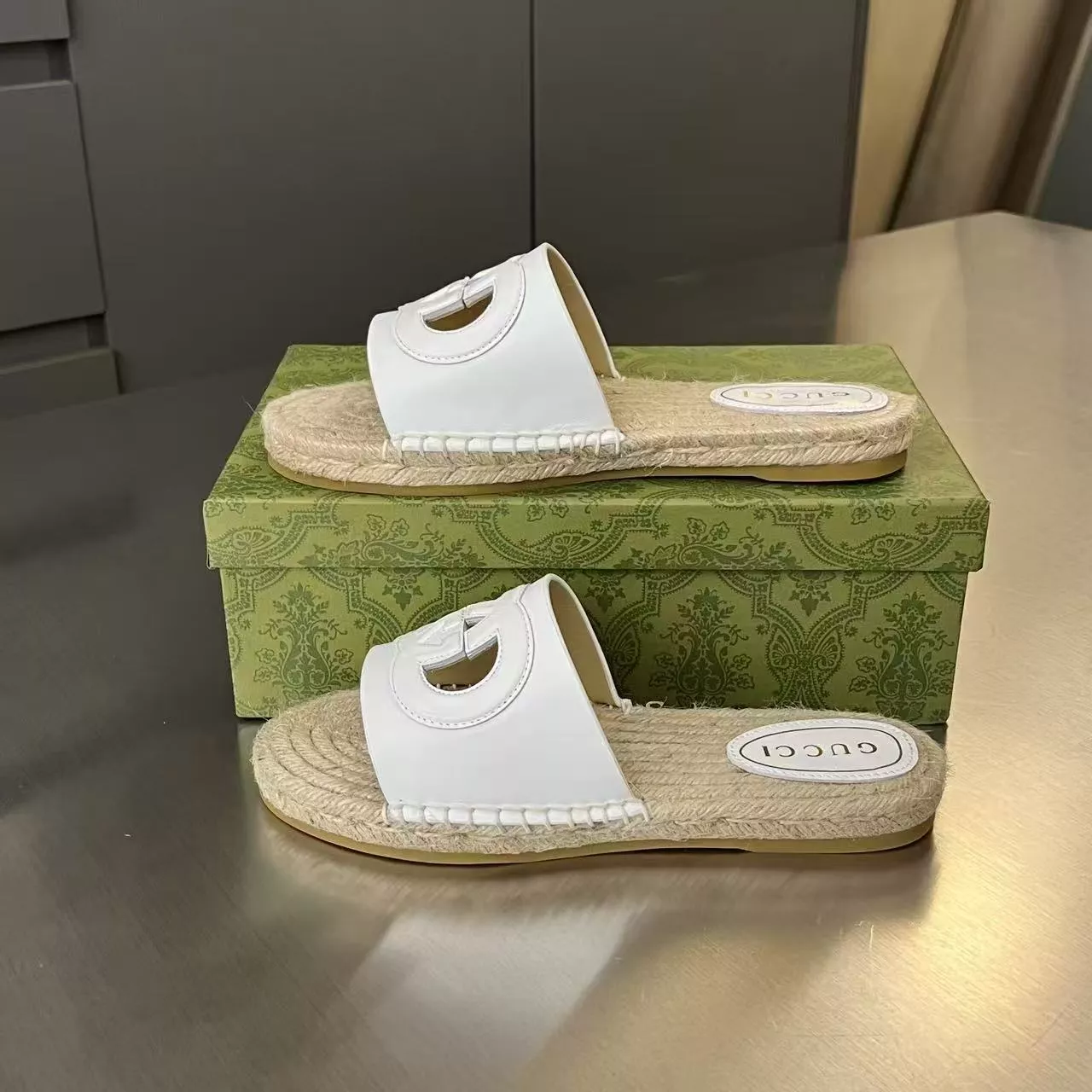 Gucci Slippers For Women NewStyle 8788