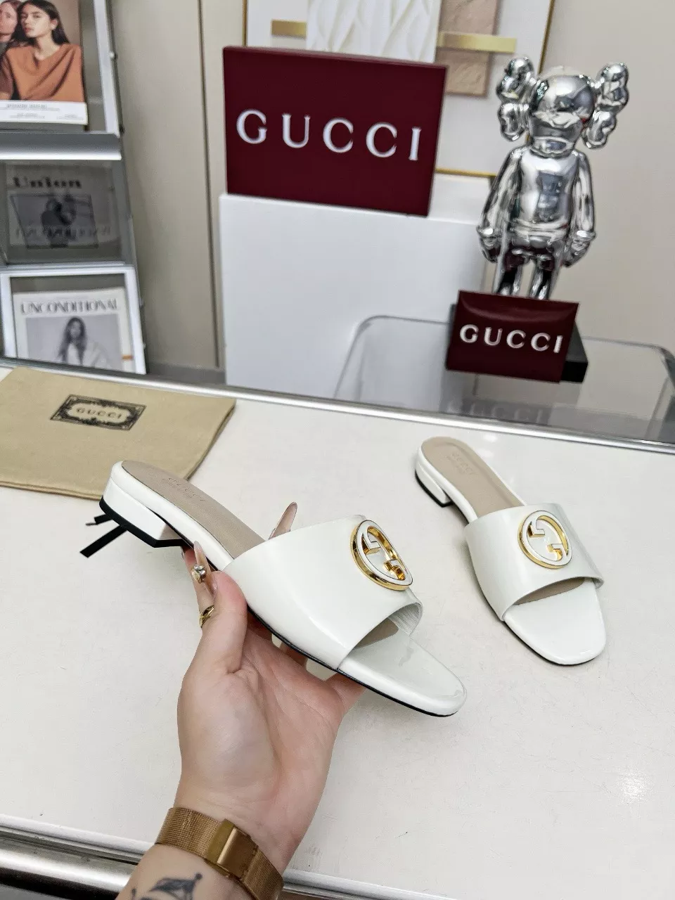 Gucci Slippers For Women Popular 9526