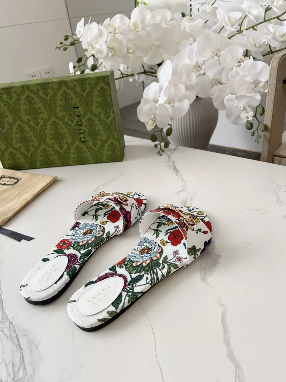 Gucci Slippers For Women Refined 2353