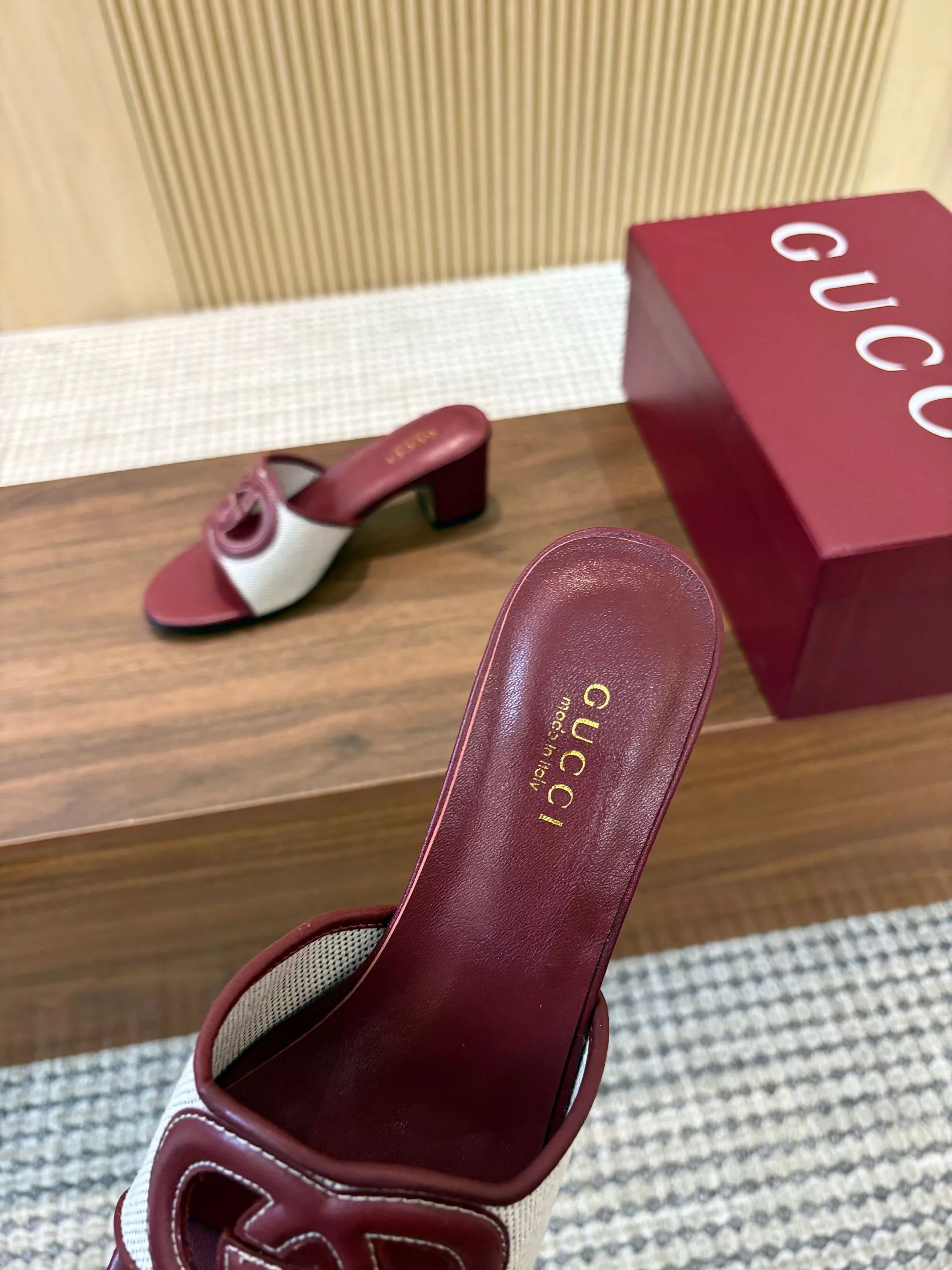 Gucci Slippers For Women Reliable 115