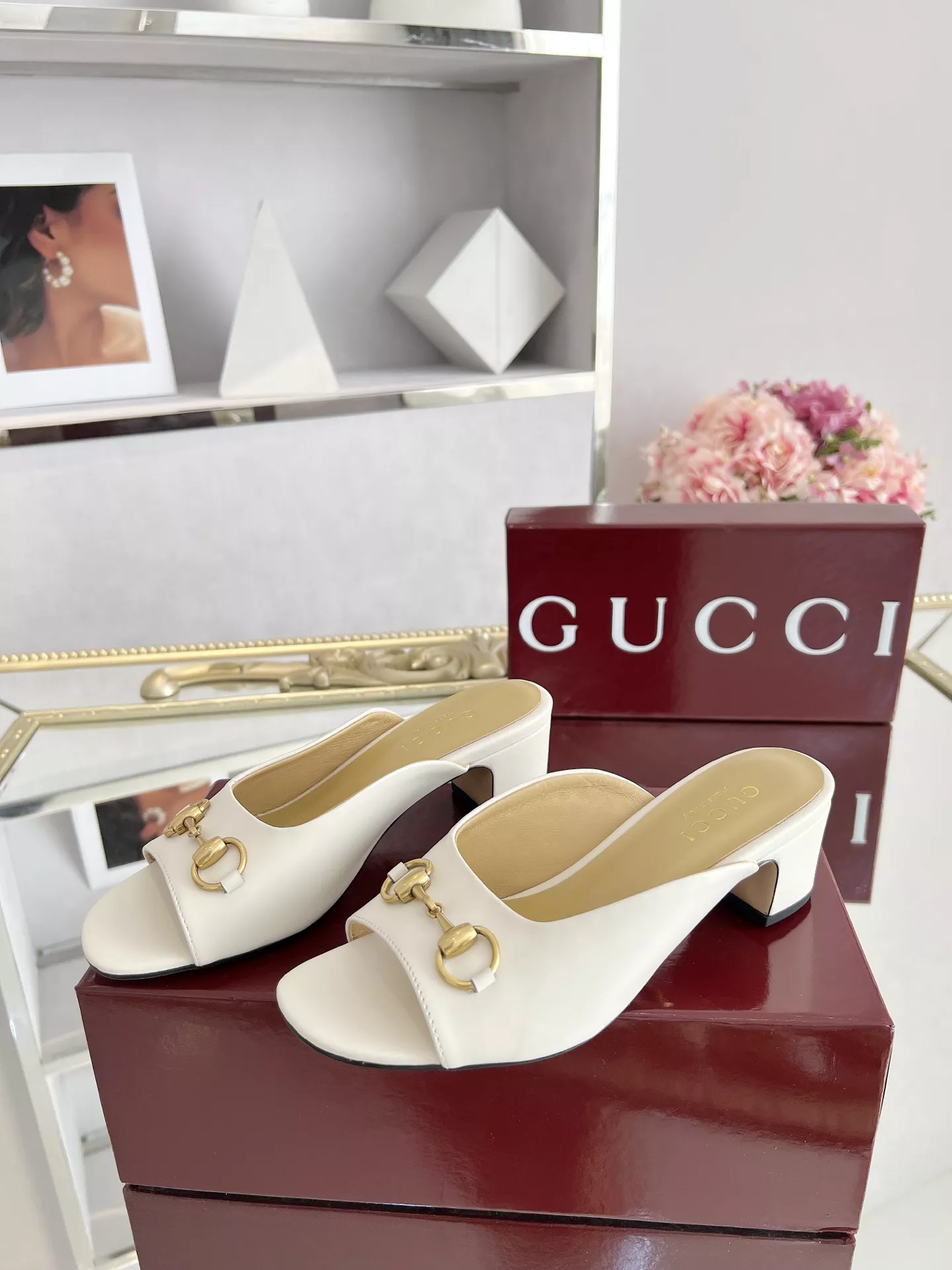 Gucci Slippers For Women Reliable 4585