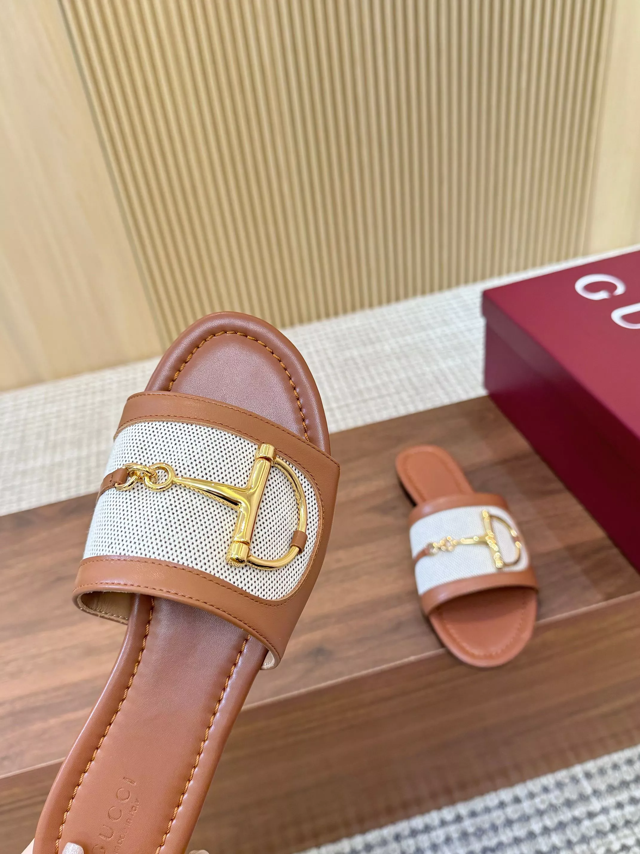 Gucci Slippers For Women Resilient 7131