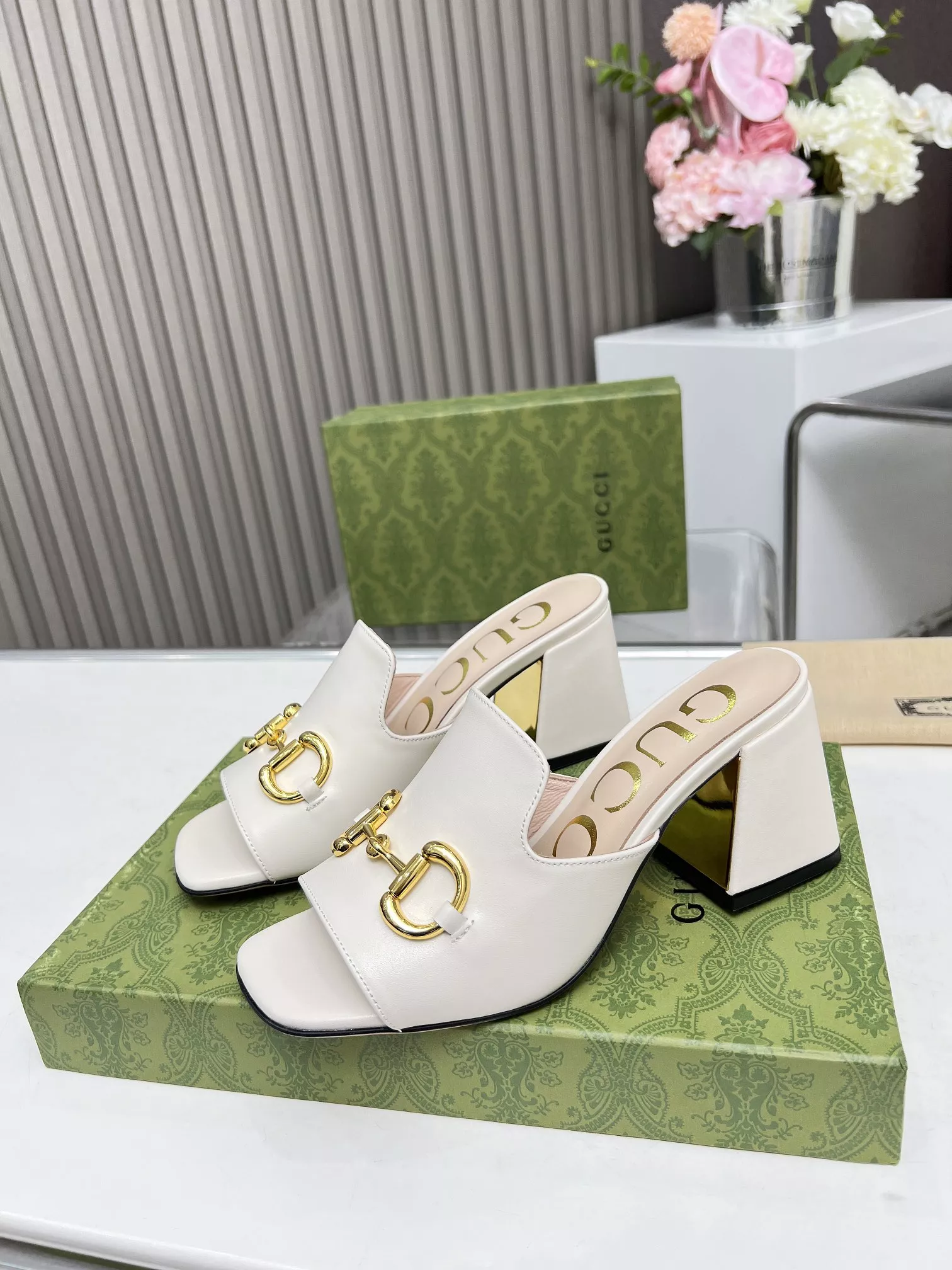 Gucci Slippers For Women Resilient 7408