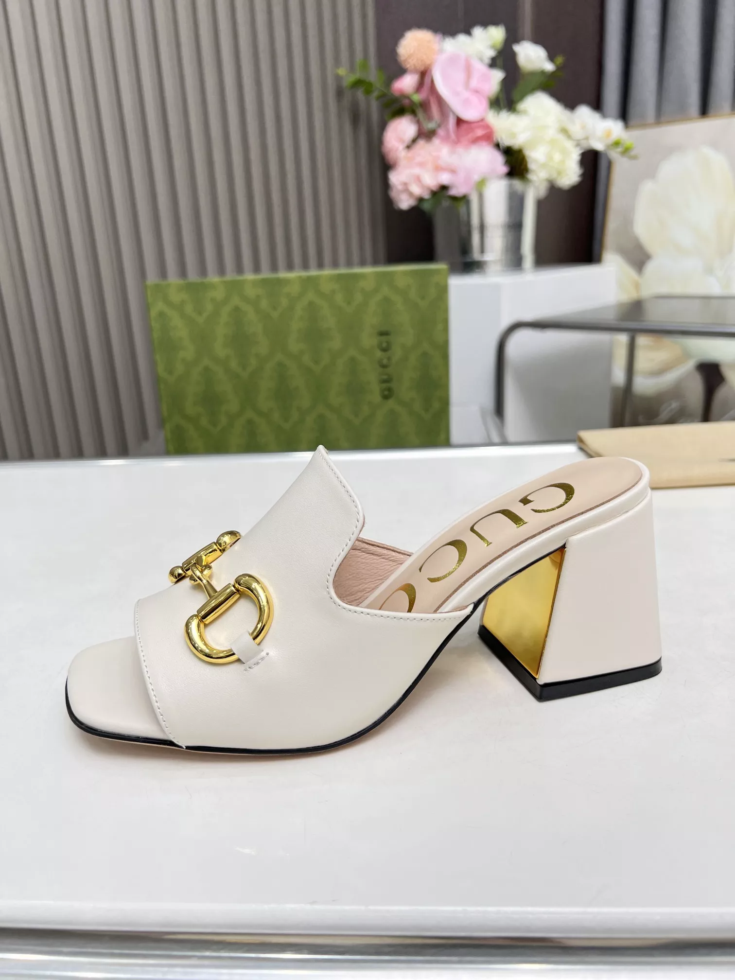 Gucci Slippers For Women Resilient 7408
