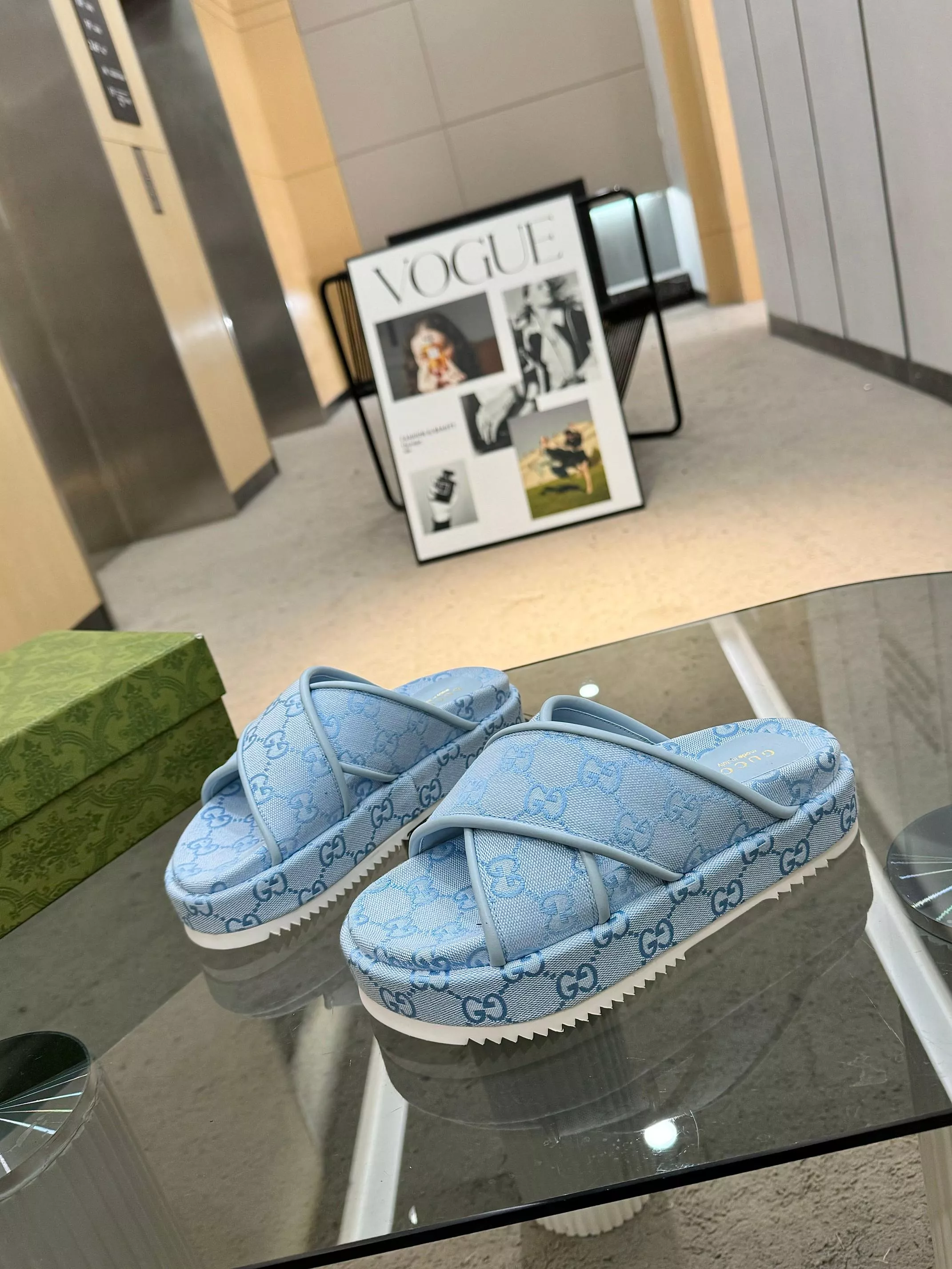 Gucci Slippers For Women Soft 2921