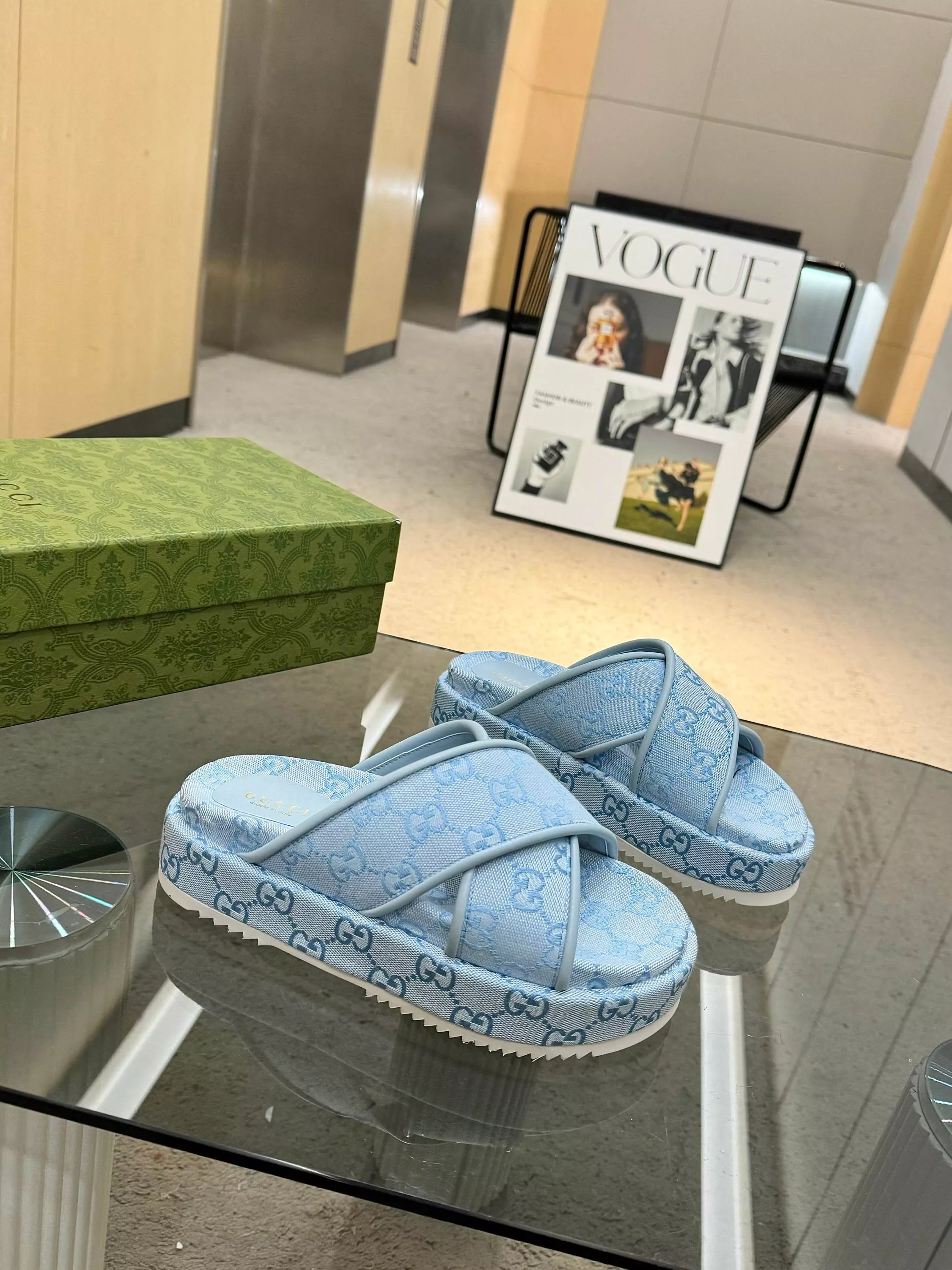 Gucci Slippers For Women Soft 2921