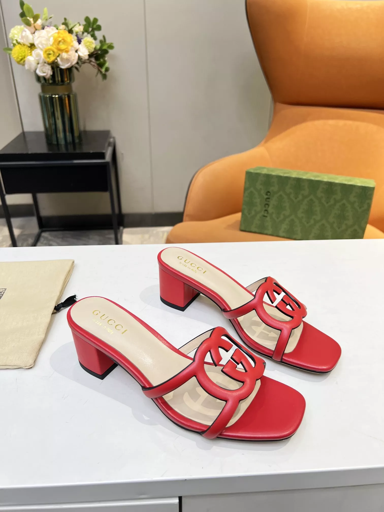 Gucci Slippers For Women Sophisticated 5264