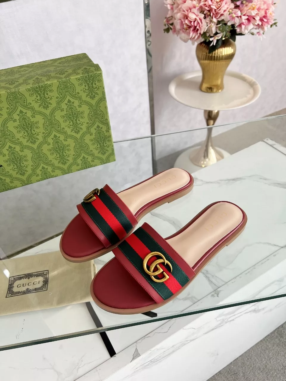 Gucci Slippers For Women Sophisticated 898