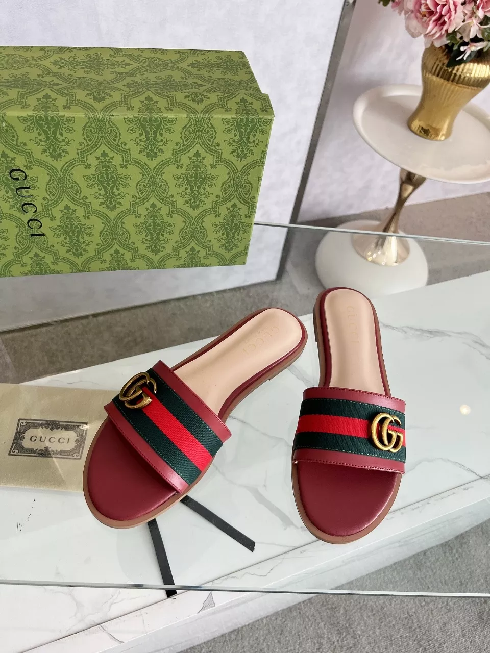 Gucci Slippers For Women Sophisticated 898