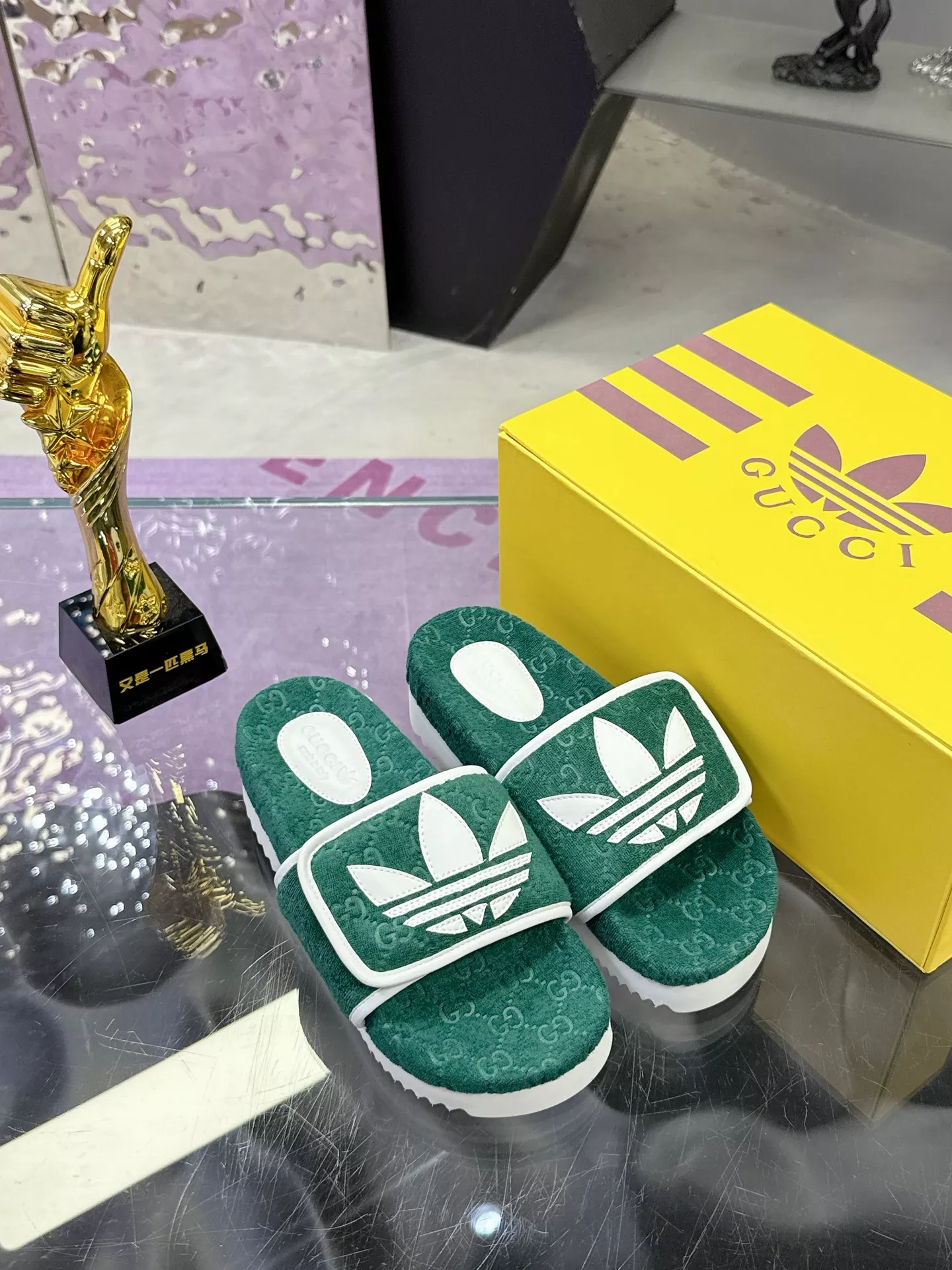 Gucci Slippers For Women SportInspired 798