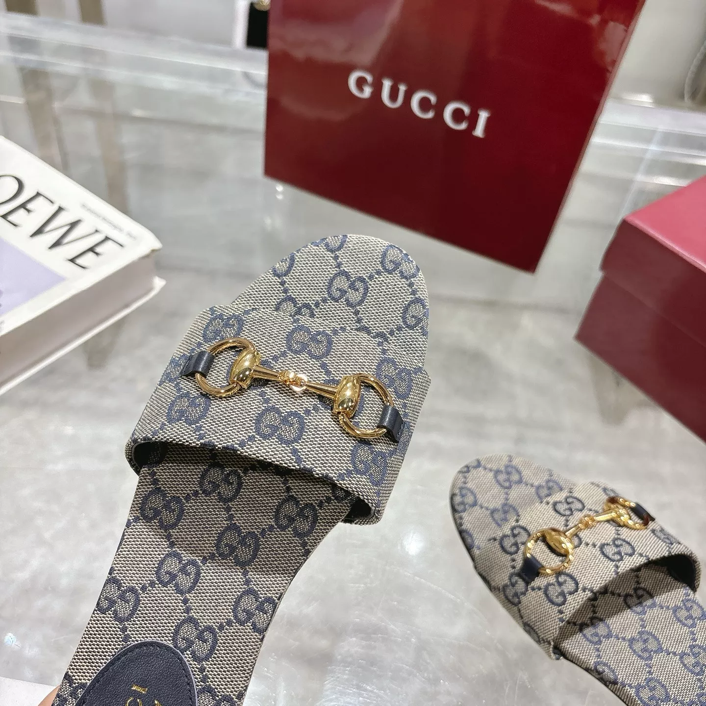 Gucci Slippers For Women StreetReady 4137