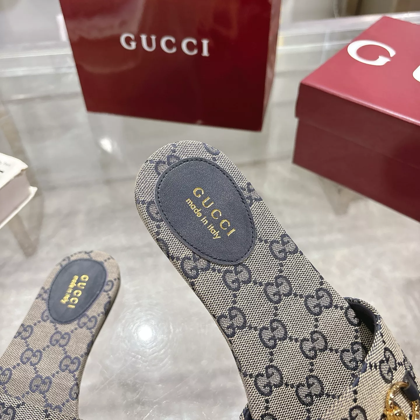 Gucci Slippers For Women StreetReady 4137