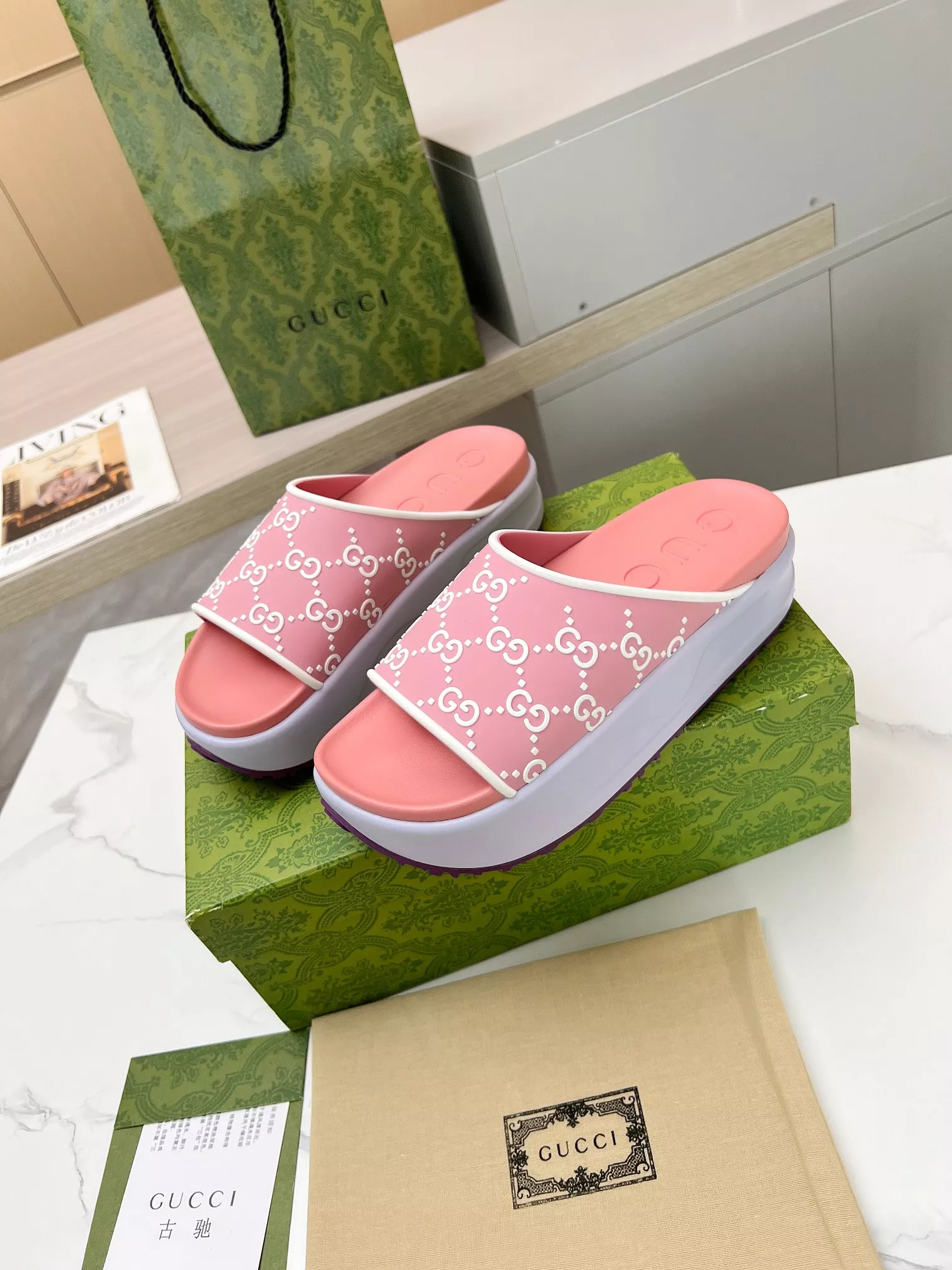 Gucci Slippers For Women Stylish 2304