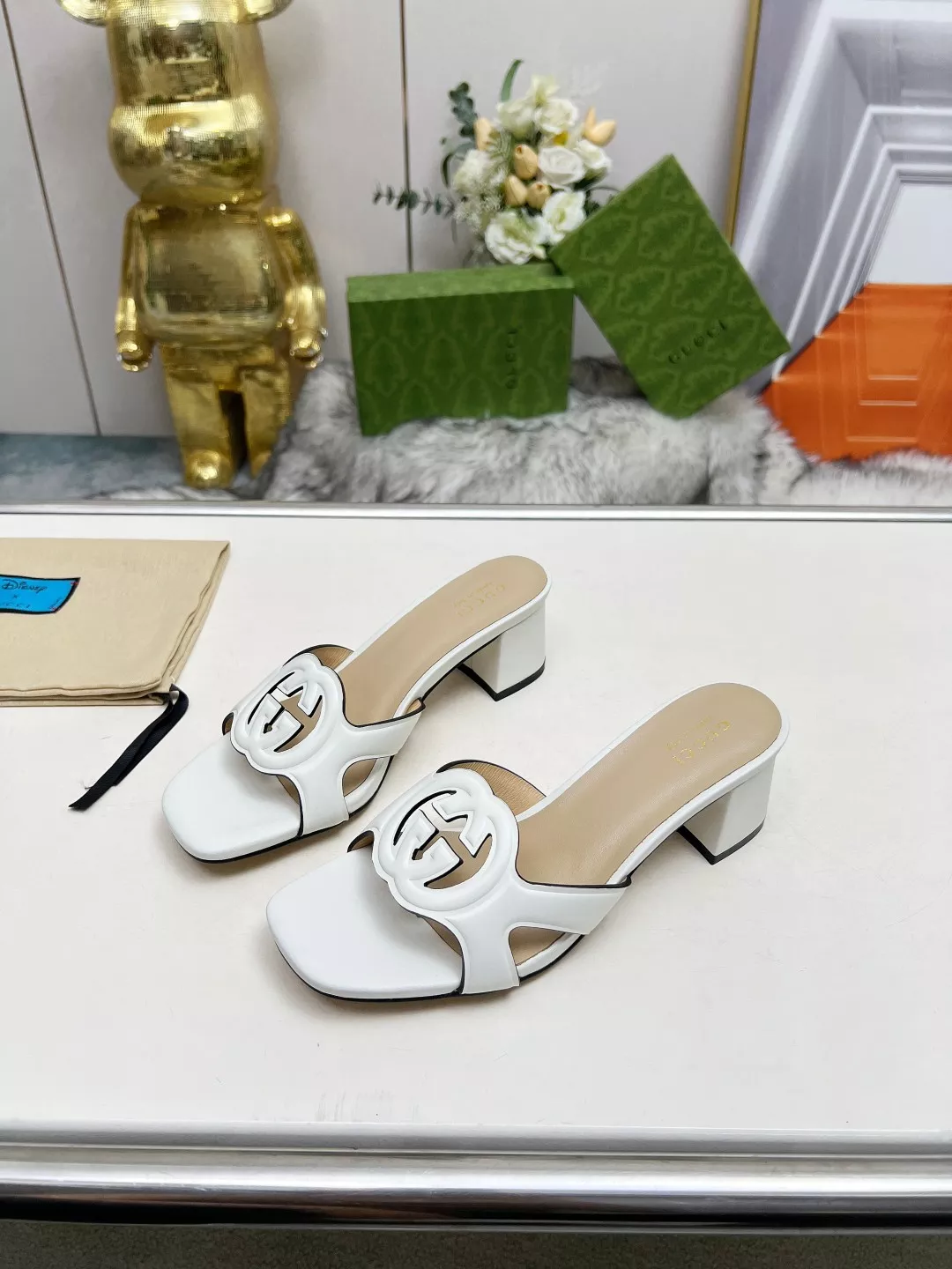Gucci Slippers For Women Stylish 9525