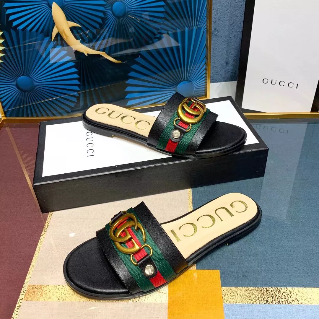 Gucci Slippers For Women Timeless 9098