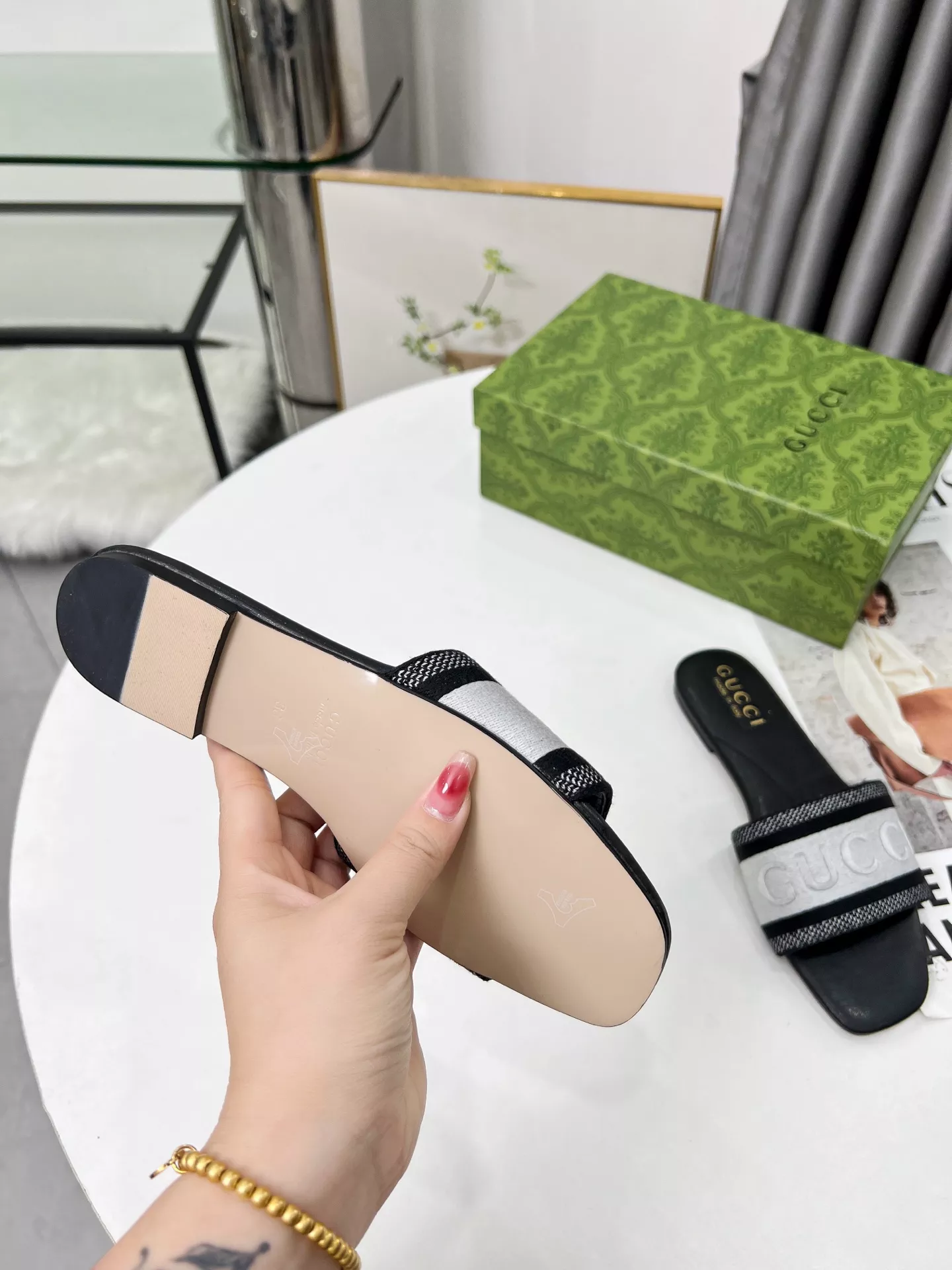 Gucci Slippers For Women TopPick 9885