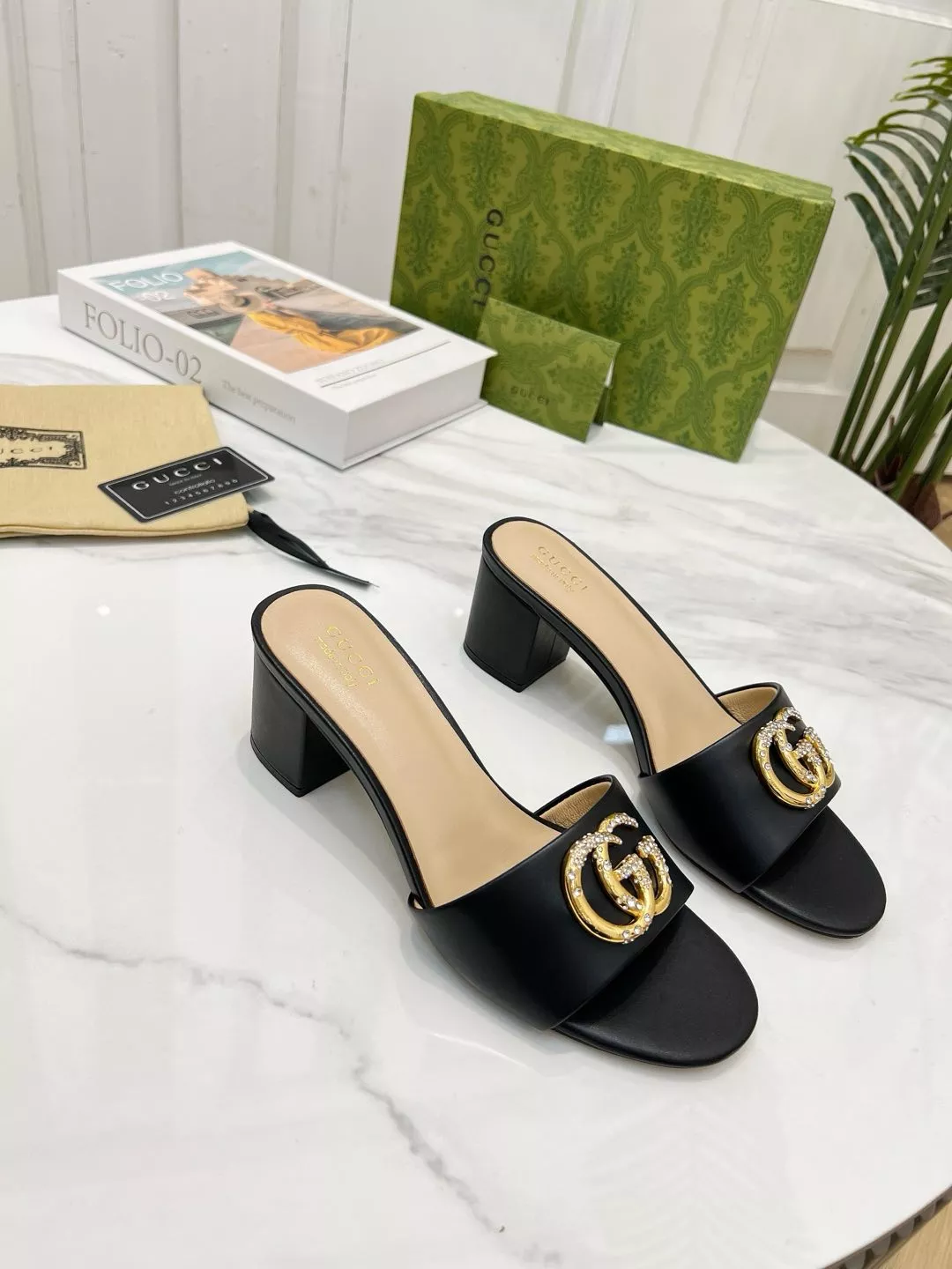 Gucci Slippers For Women Trendsetting 2298