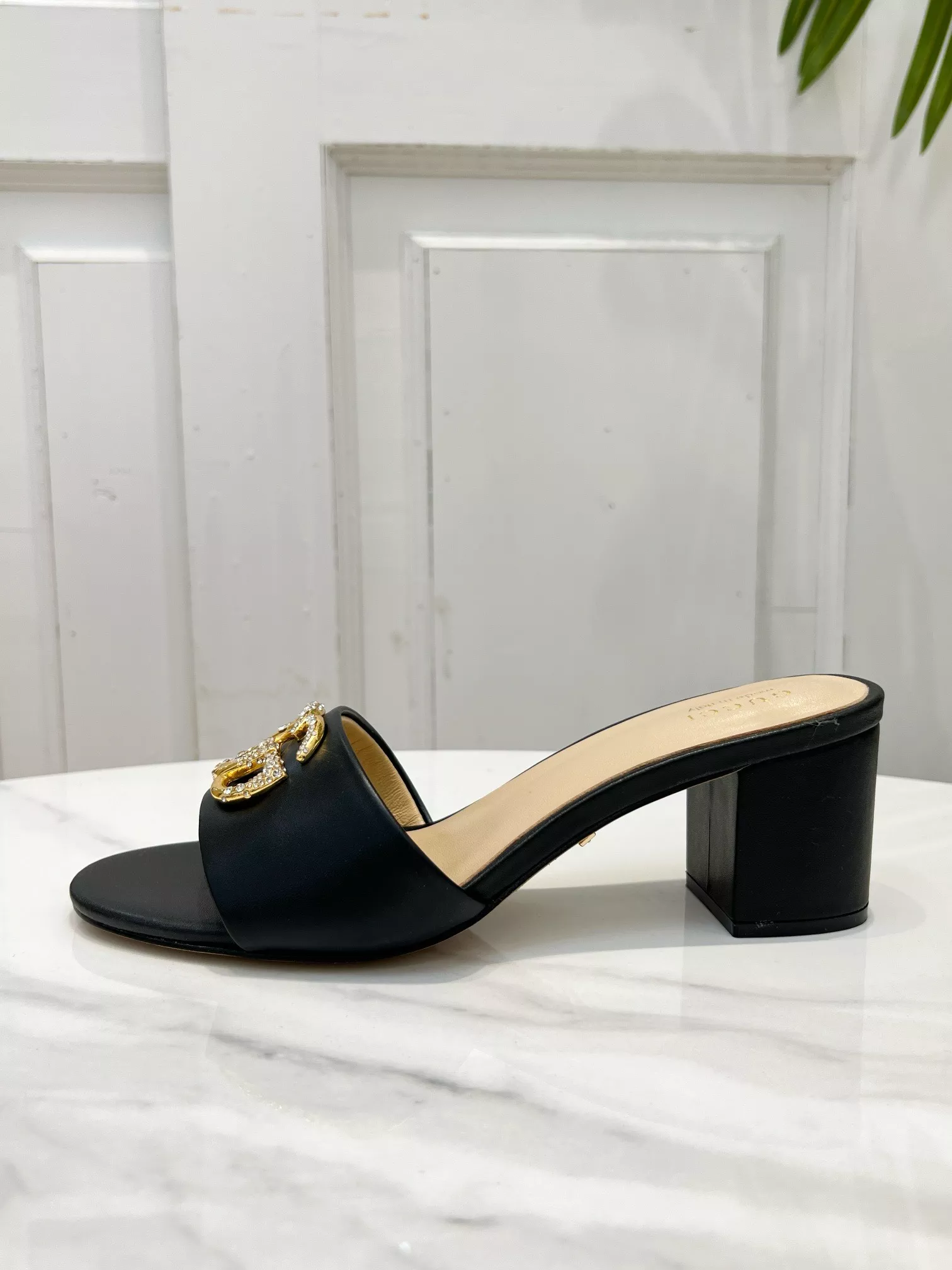 Gucci Slippers For Women Trendsetting 2298