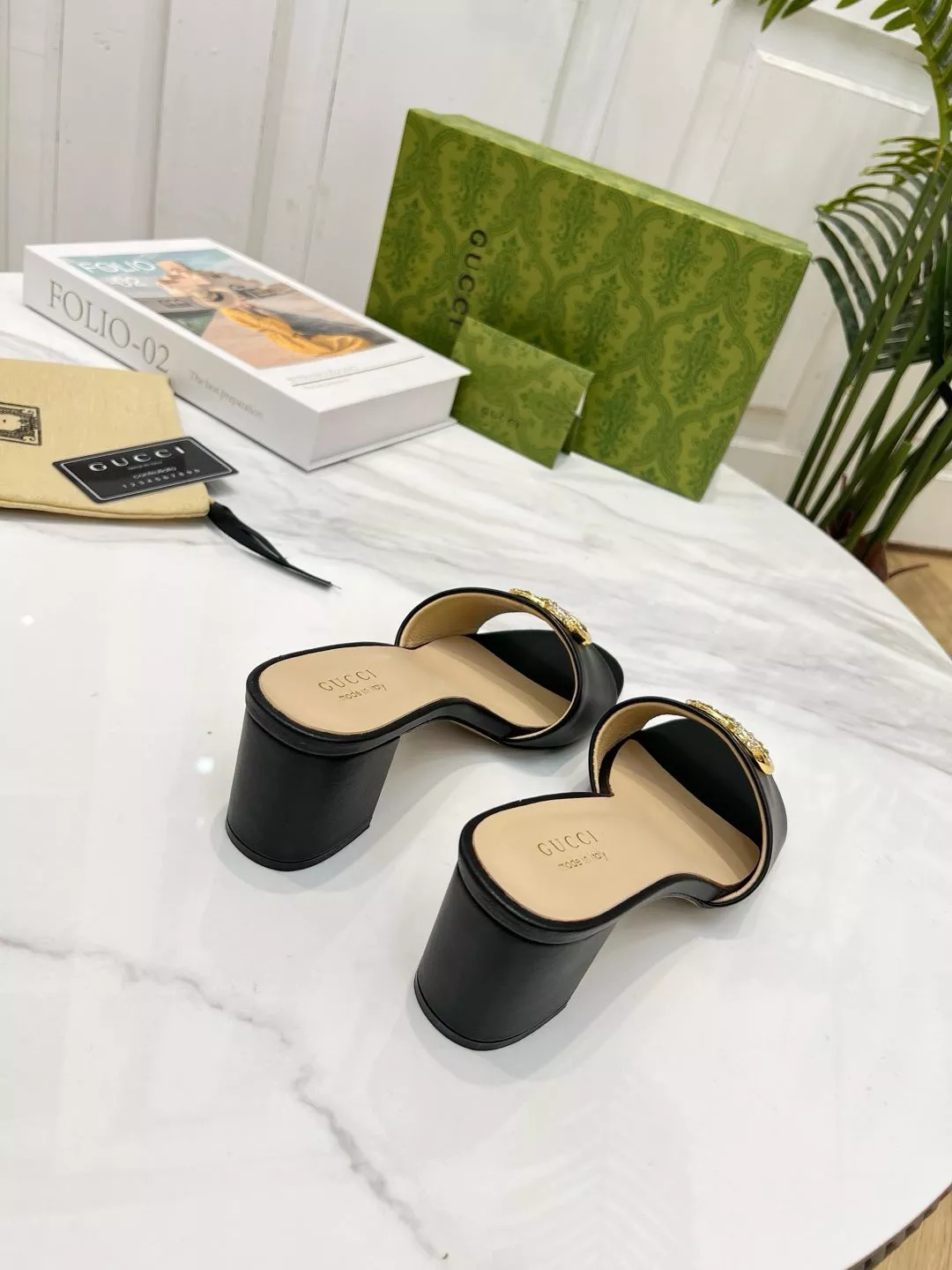 Gucci Slippers For Women Trendsetting 2298