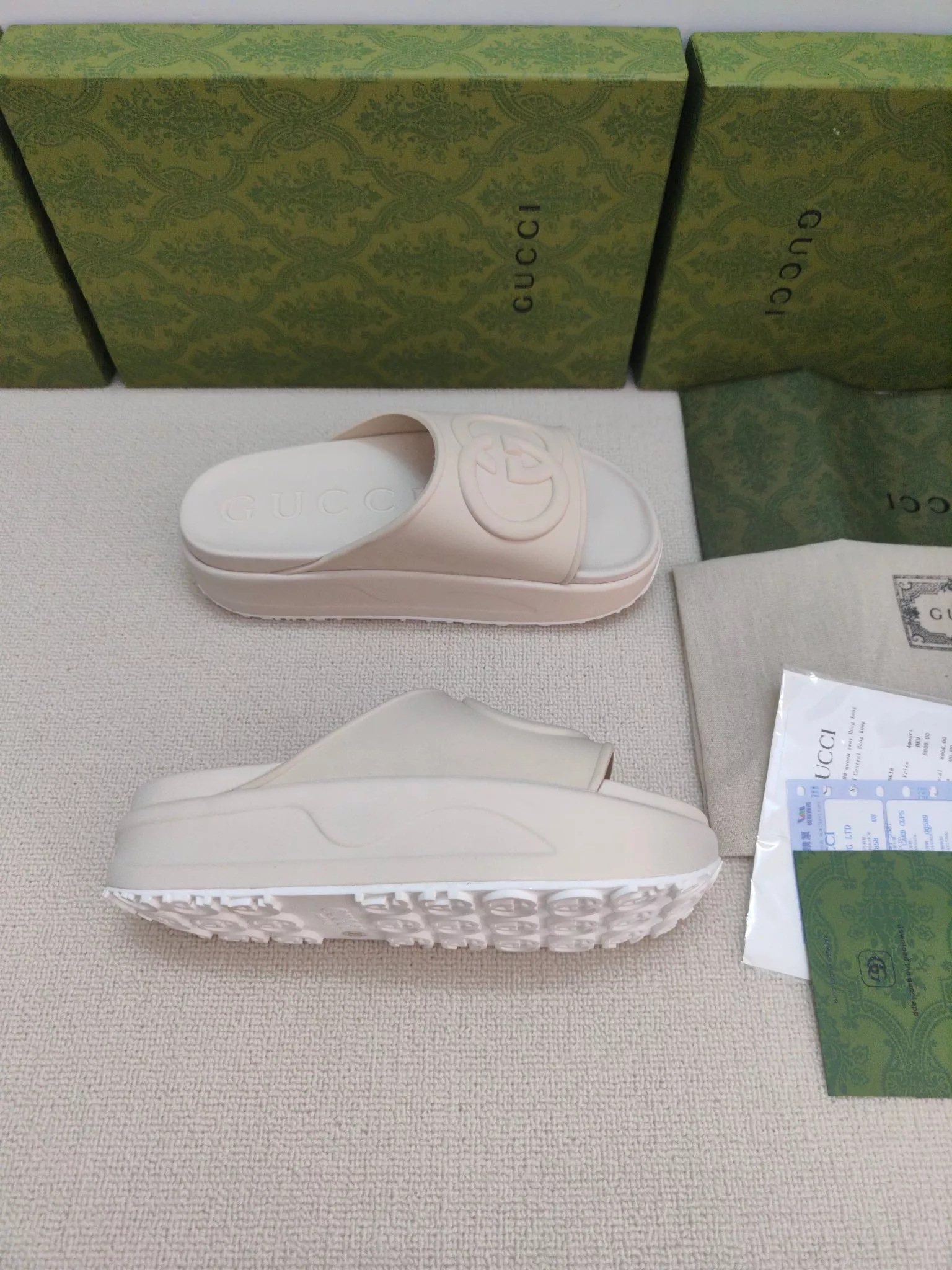 Gucci Slippers For Women Trendsetting 6616