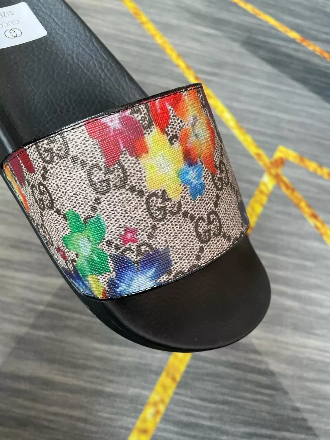 Gucci Slippers For Women Trendsetting 7994