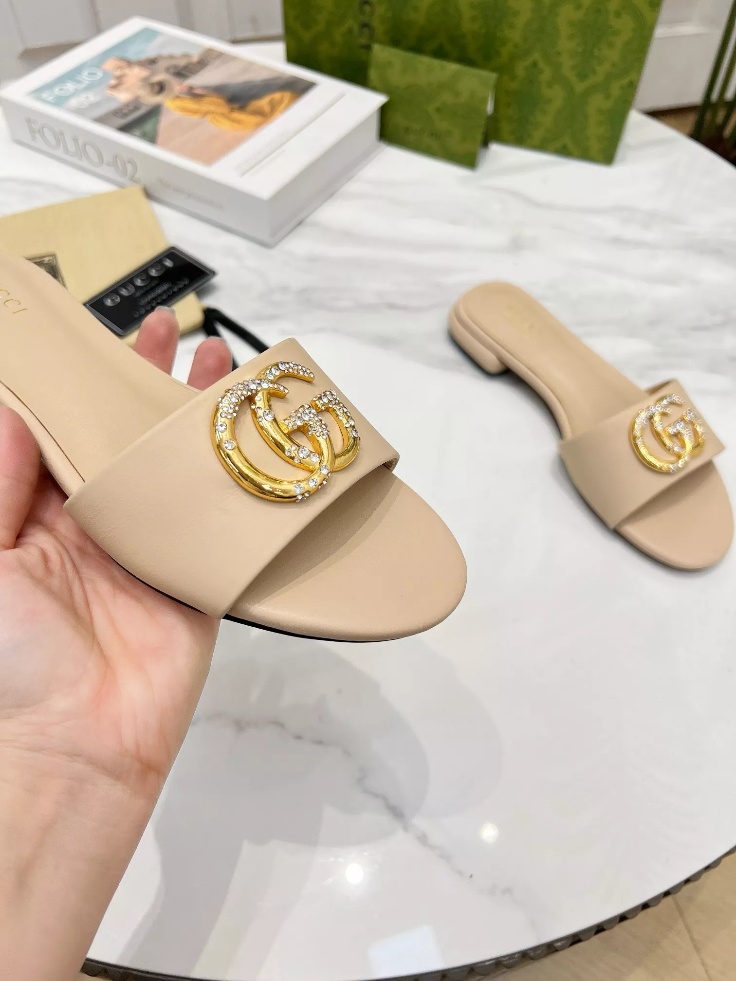 Gucci Slippers For Women Trendsetting 8763