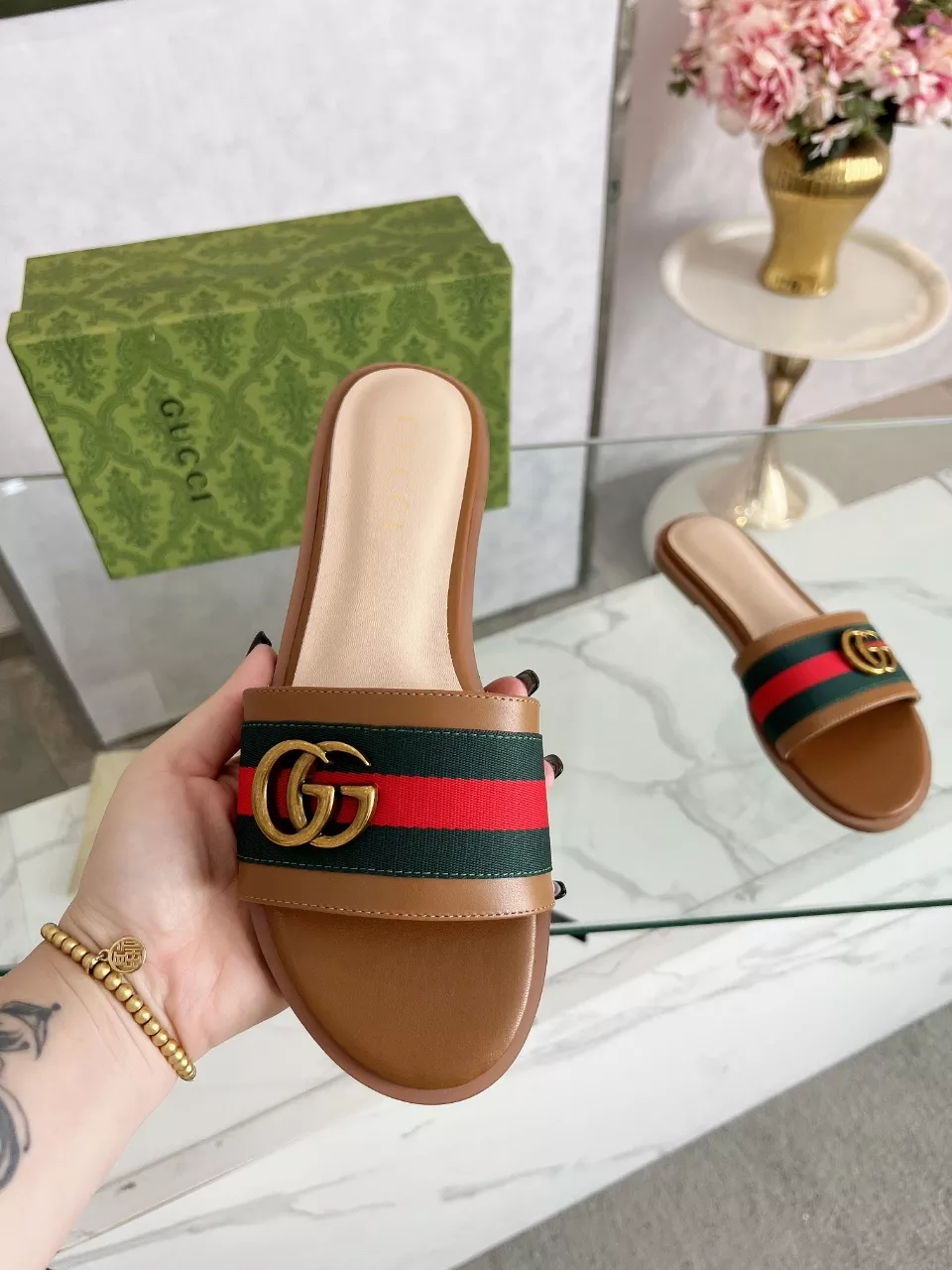 Gucci Slippers For Women Trendsetting 9867