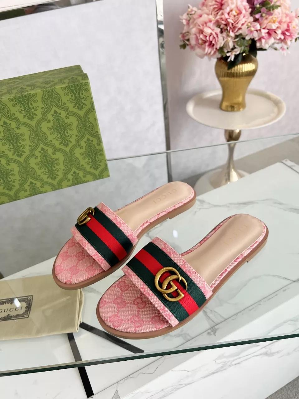 Gucci Slippers For Women Vibrant 2416