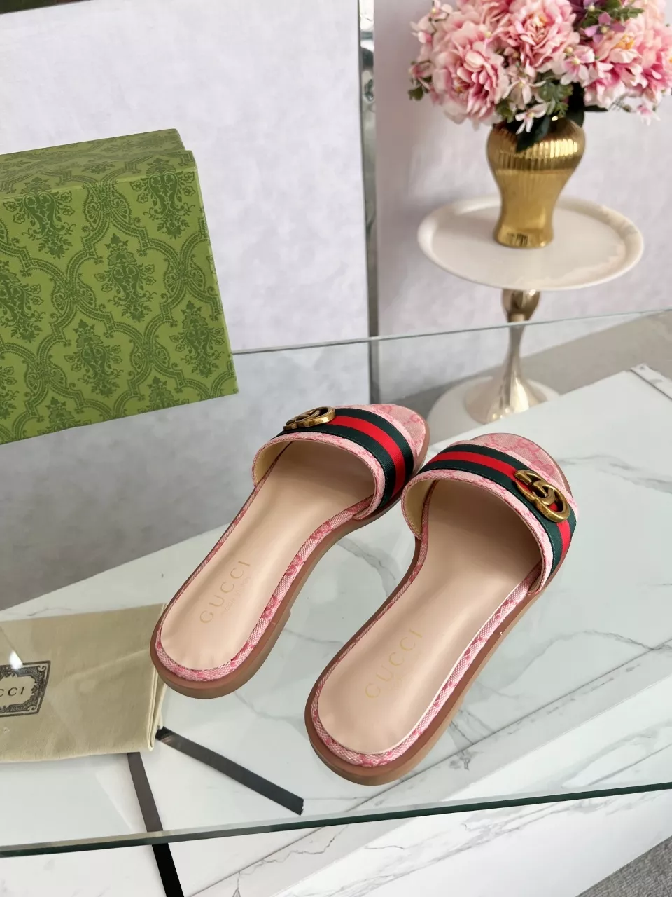 Gucci Slippers For Women Vibrant 2416