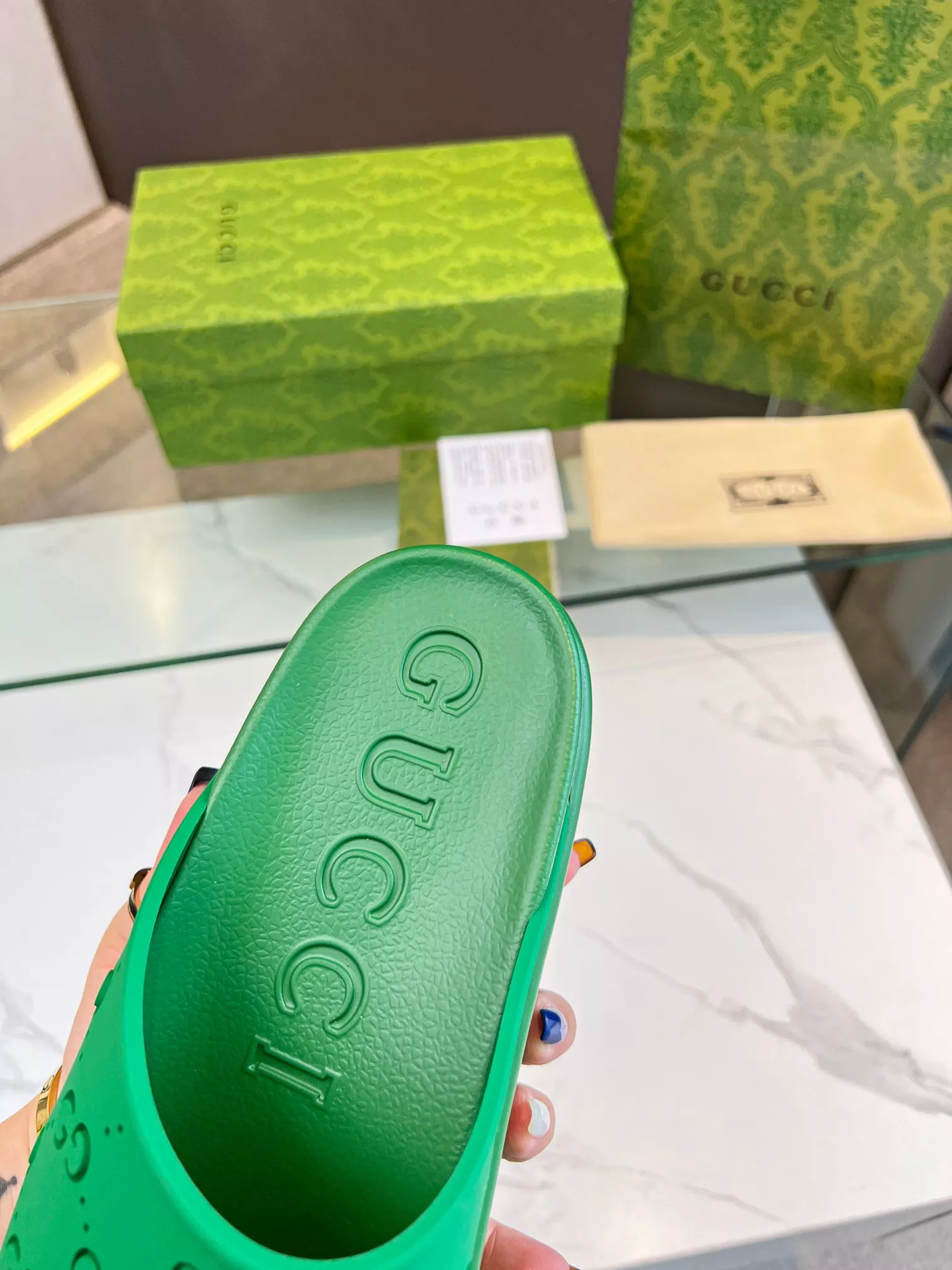 Gucci Slippers For Women Vibrant 3418