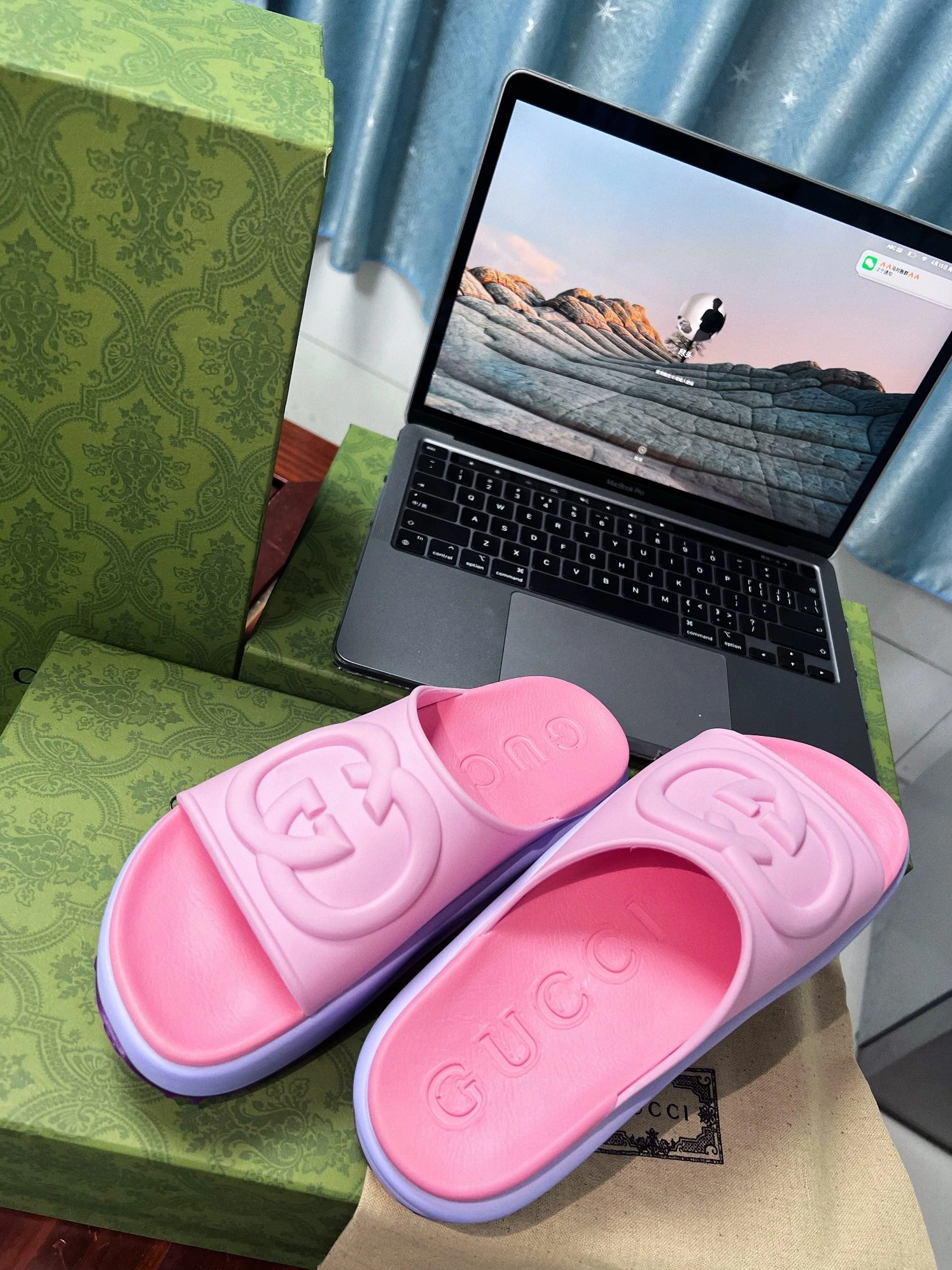 Gucci Slippers For Women Vibrant 6382